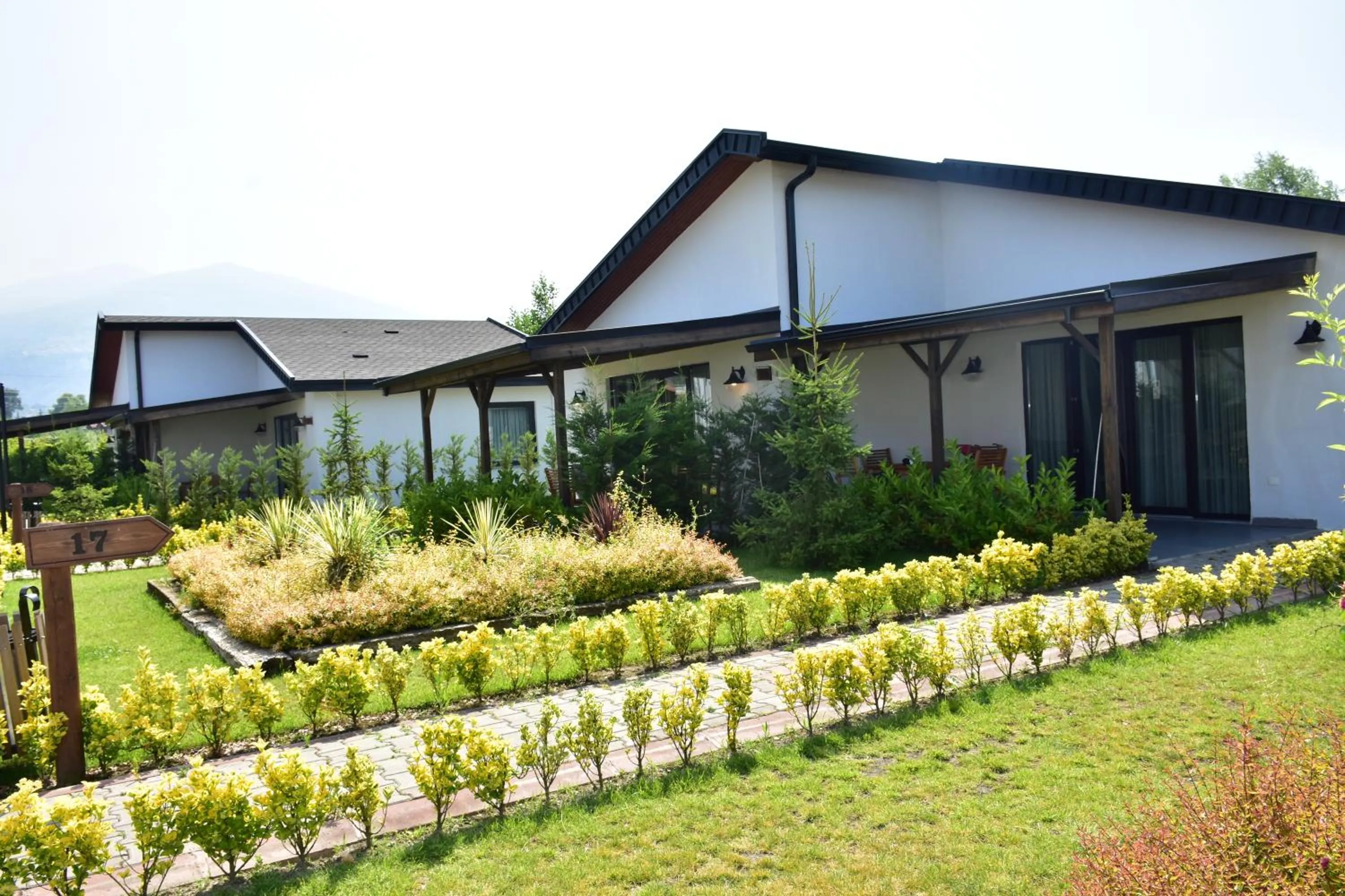  Two - Bedroom Villa in Sapanca Cayir Cimen Otel