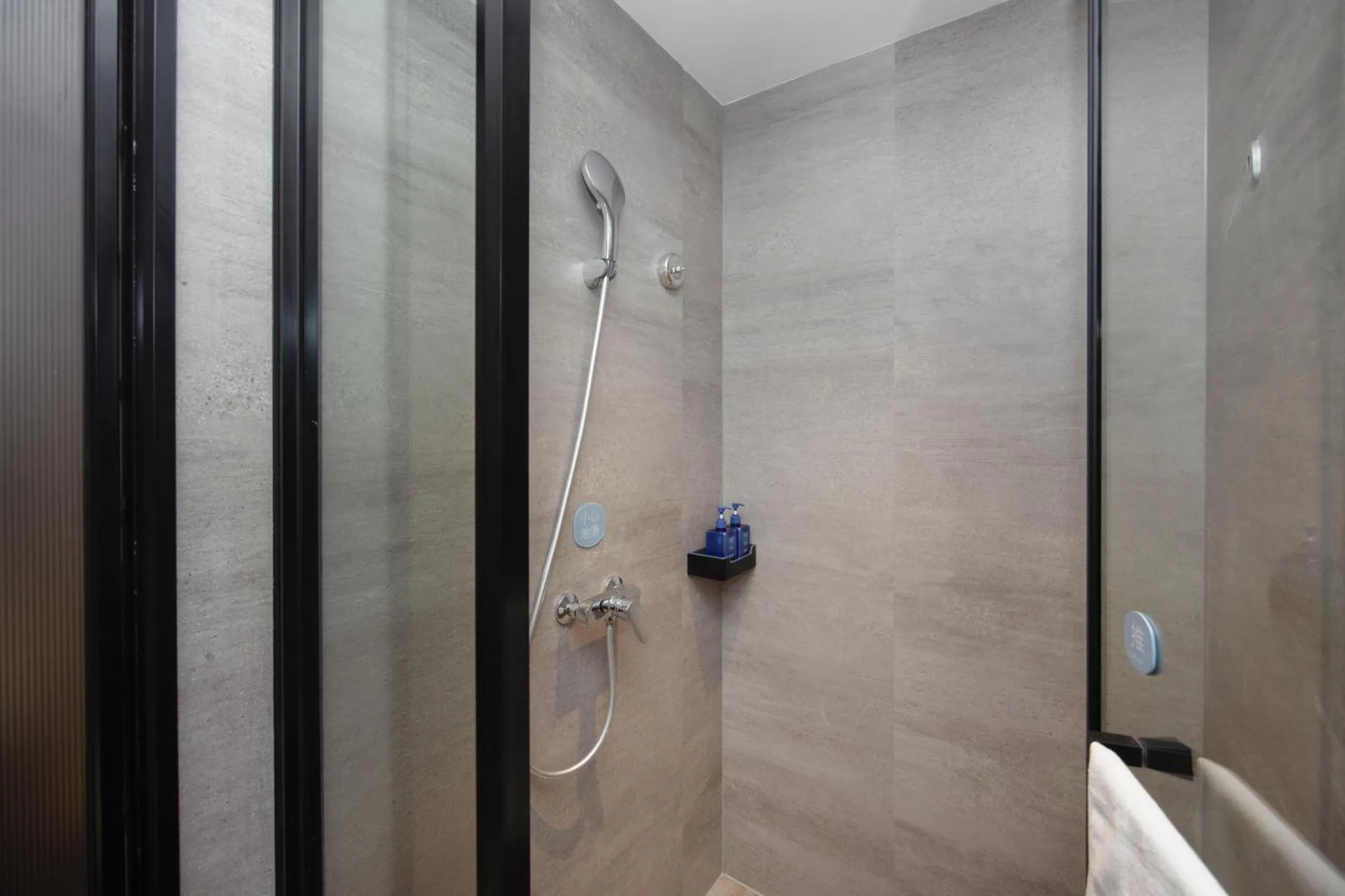 Hanting Hotel Shanghai Yishan Road Center