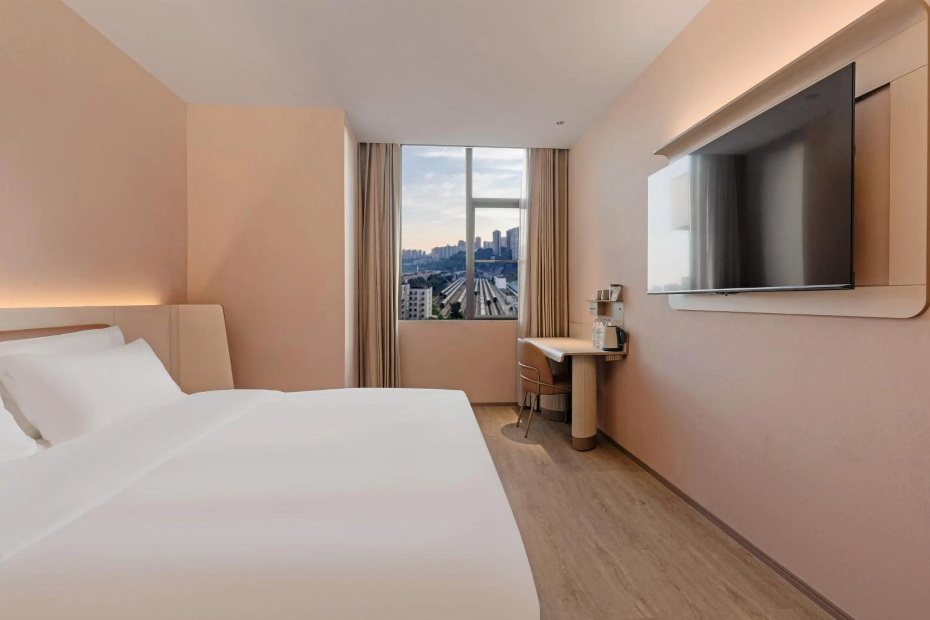 TV and multimedia, Bed in Hanting Hotel Chongqing Lianglukou Caiyuanba