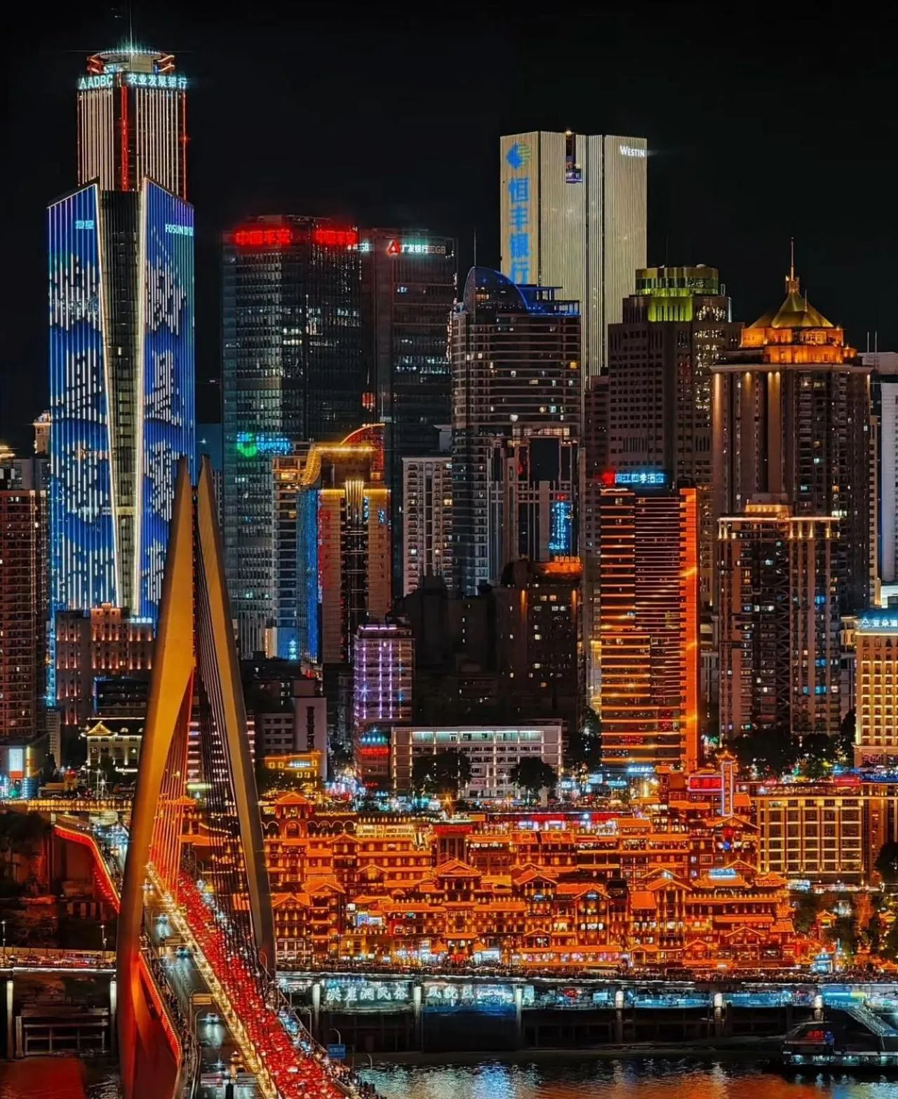 People in Hanting Hotel Chongqing Lianglukou Caiyuanba