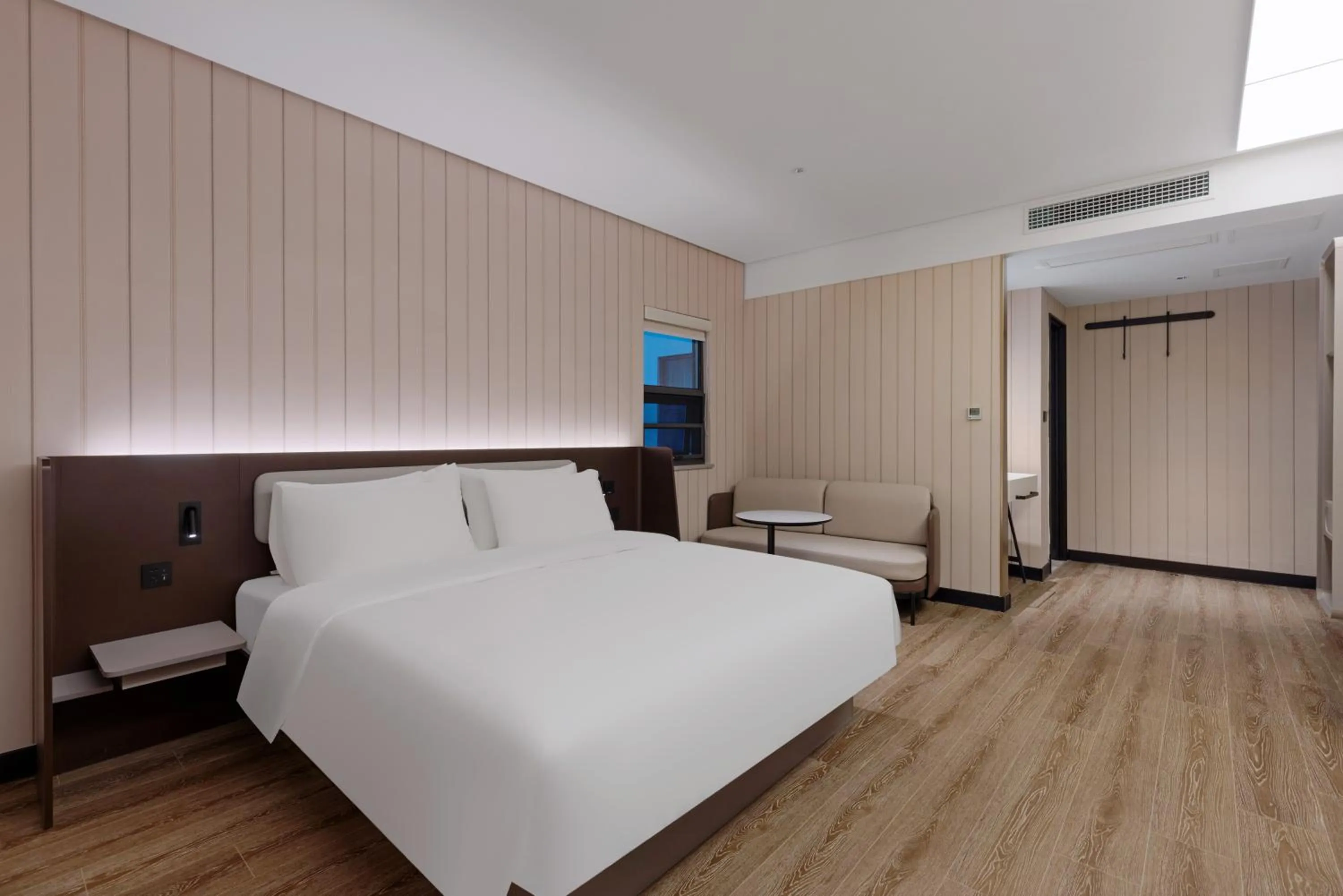 Other, Bed in Hanting Hotel Chongqing Lianglukou Caiyuanba