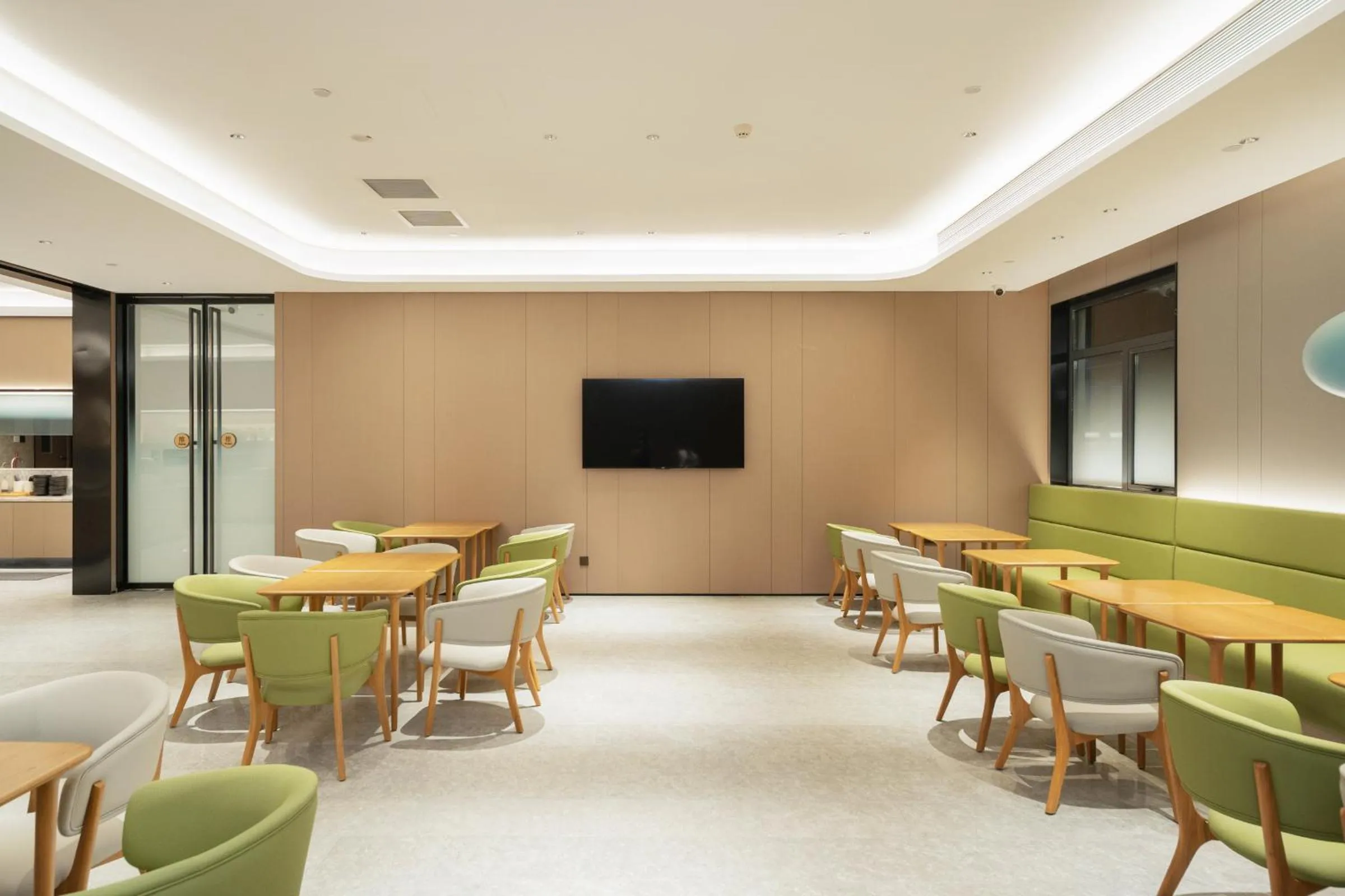 Restaurant/places to eat in JI Hotel Guangzhou Panyu Chimelong Wanbo Center