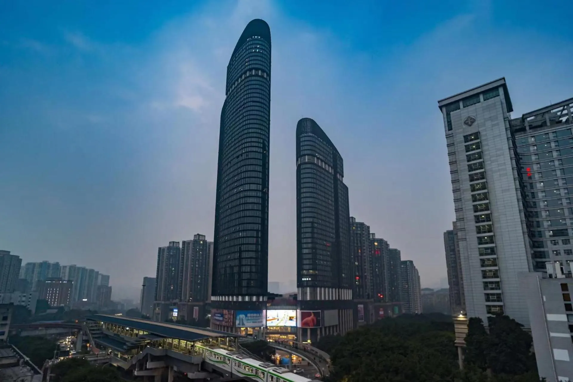 JI Hotel Chongqing Yuanjiagang Subway Station