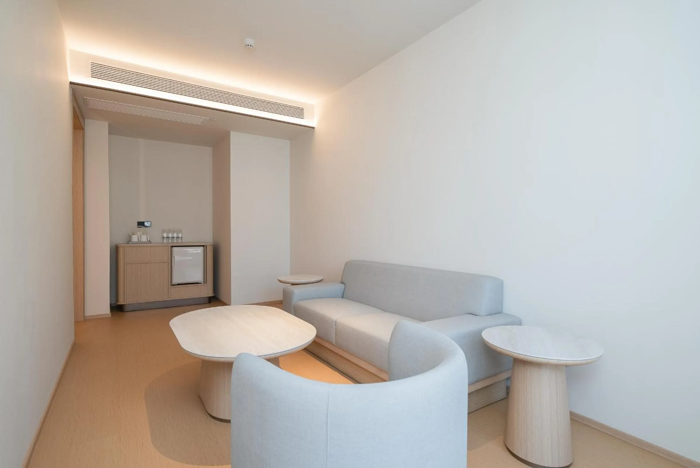 Living room in JI Hotel Guangzhou Huangpu Dasha East Subway Station