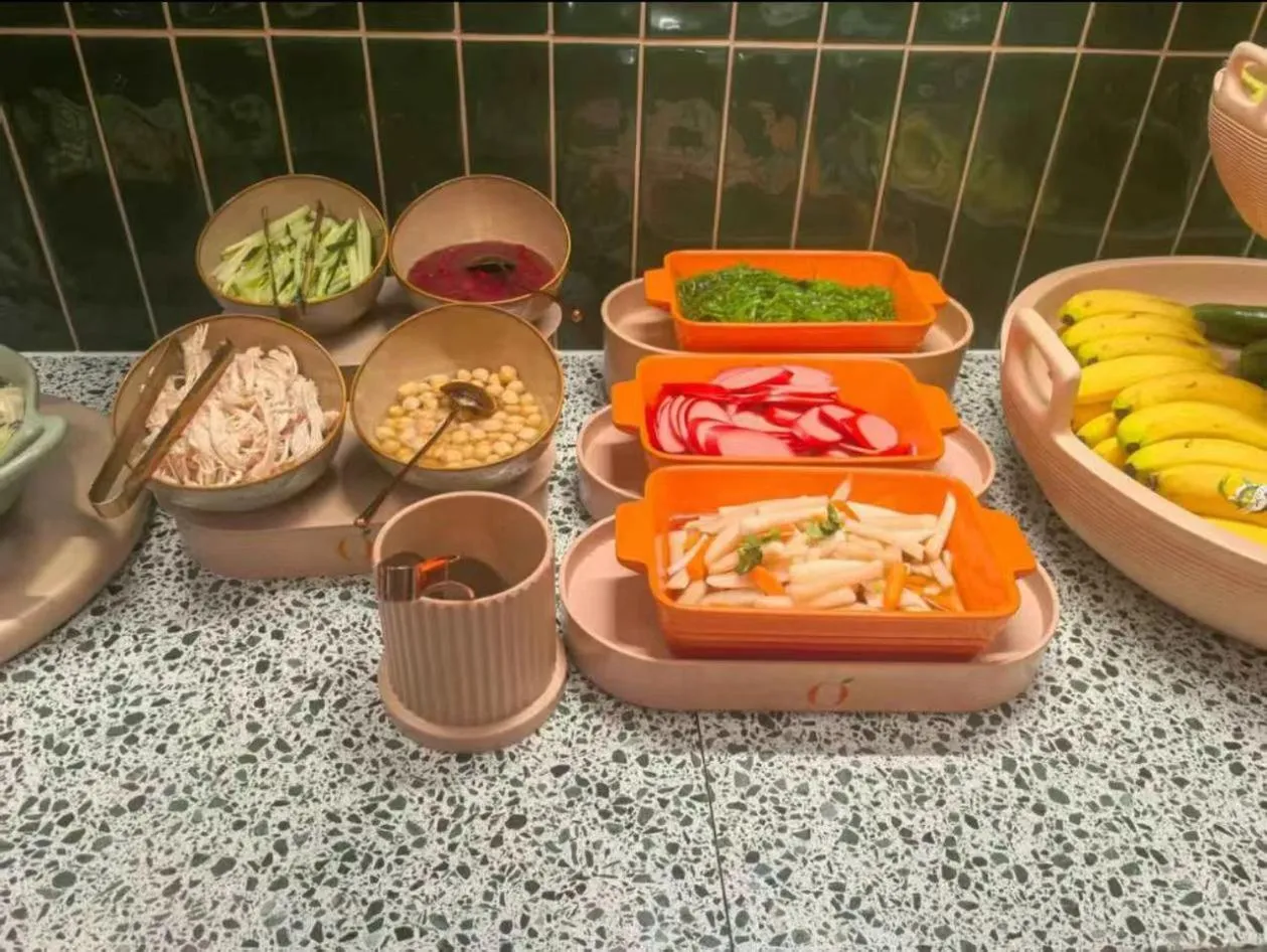 Buffet breakfast in Orange Hotel Shanghai Xujiahui Damuqiao Road