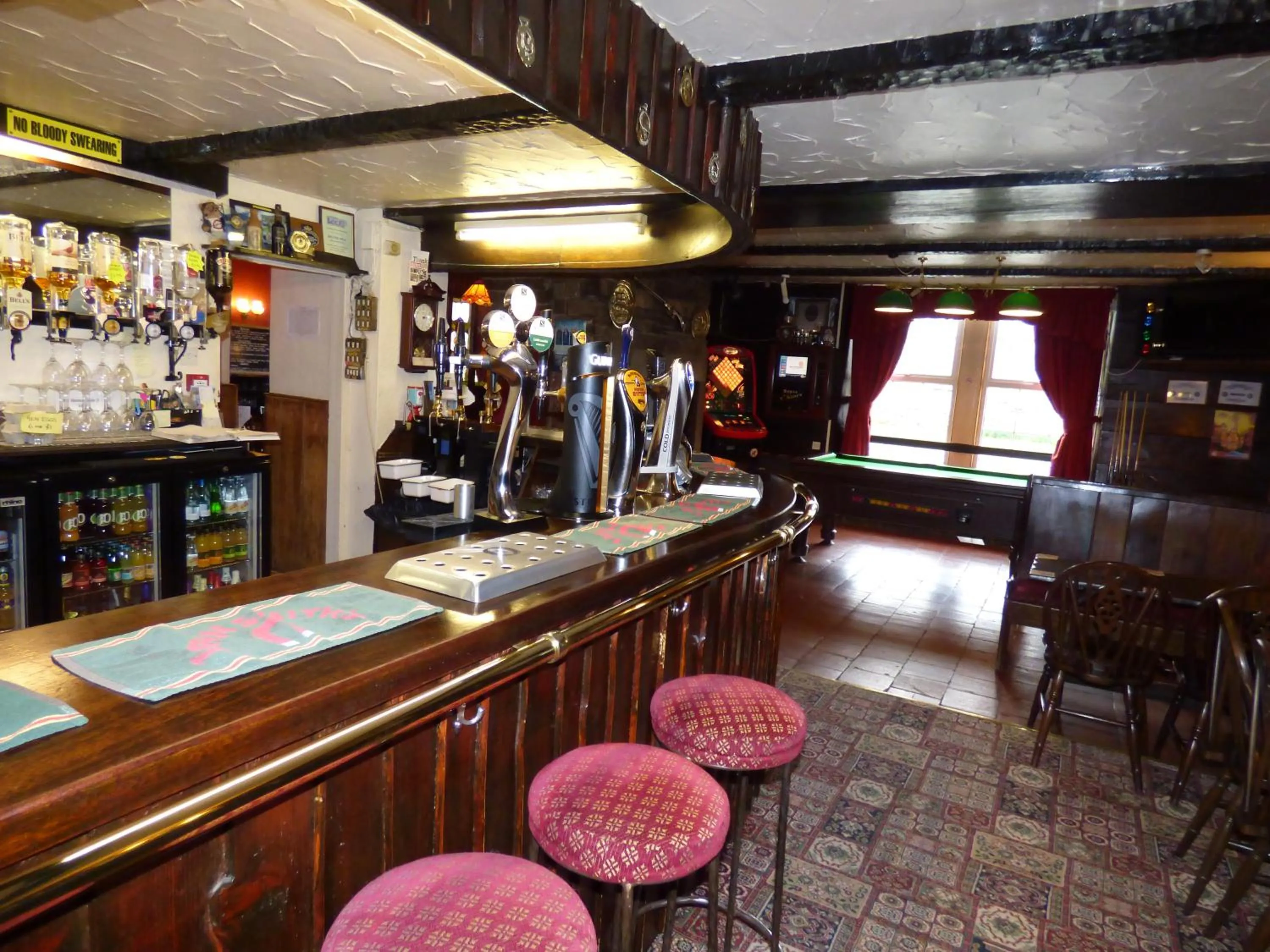 Lounge or bar in The Belted Will Inn