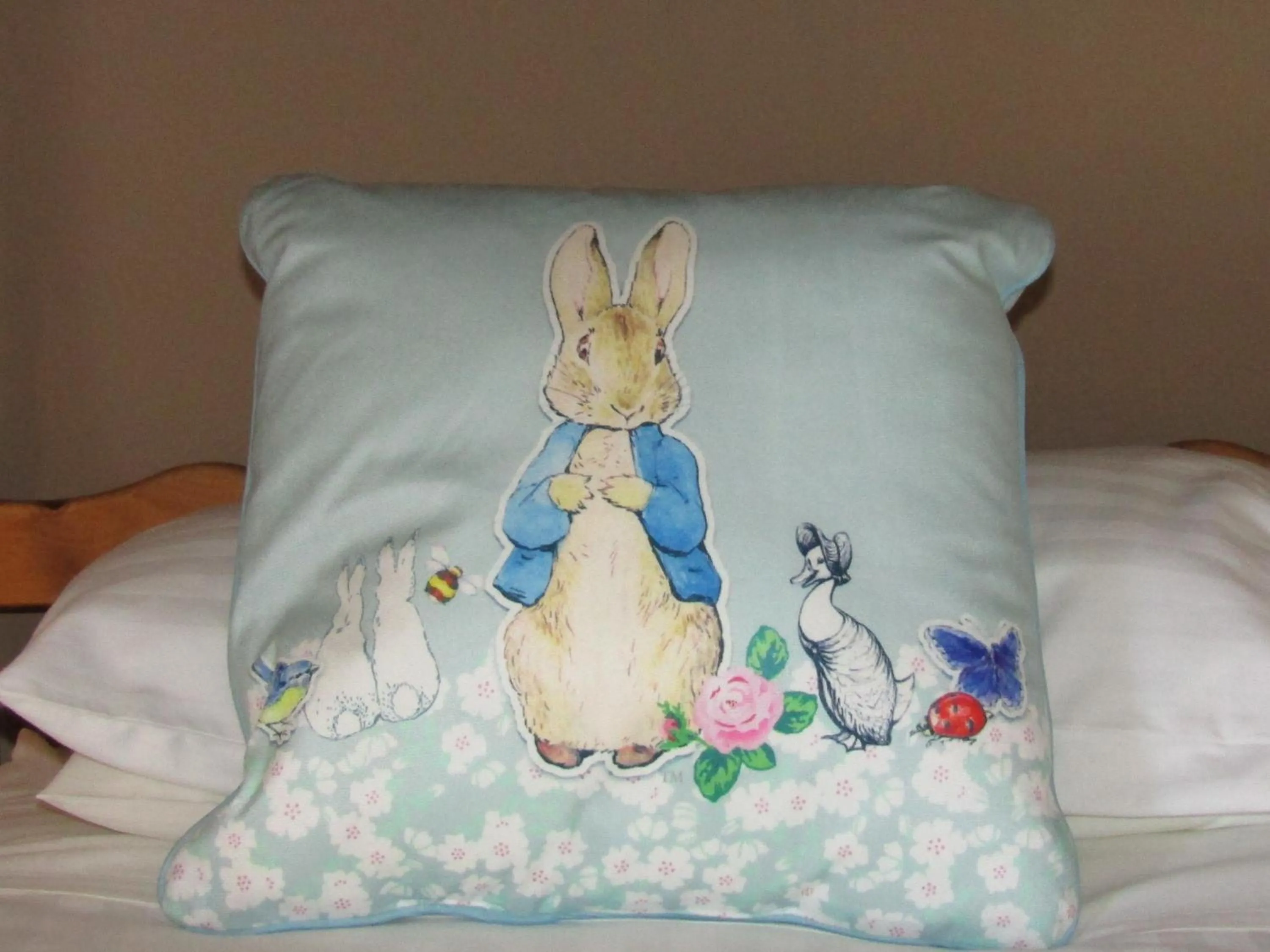 children, Bed in The Belted Will Inn