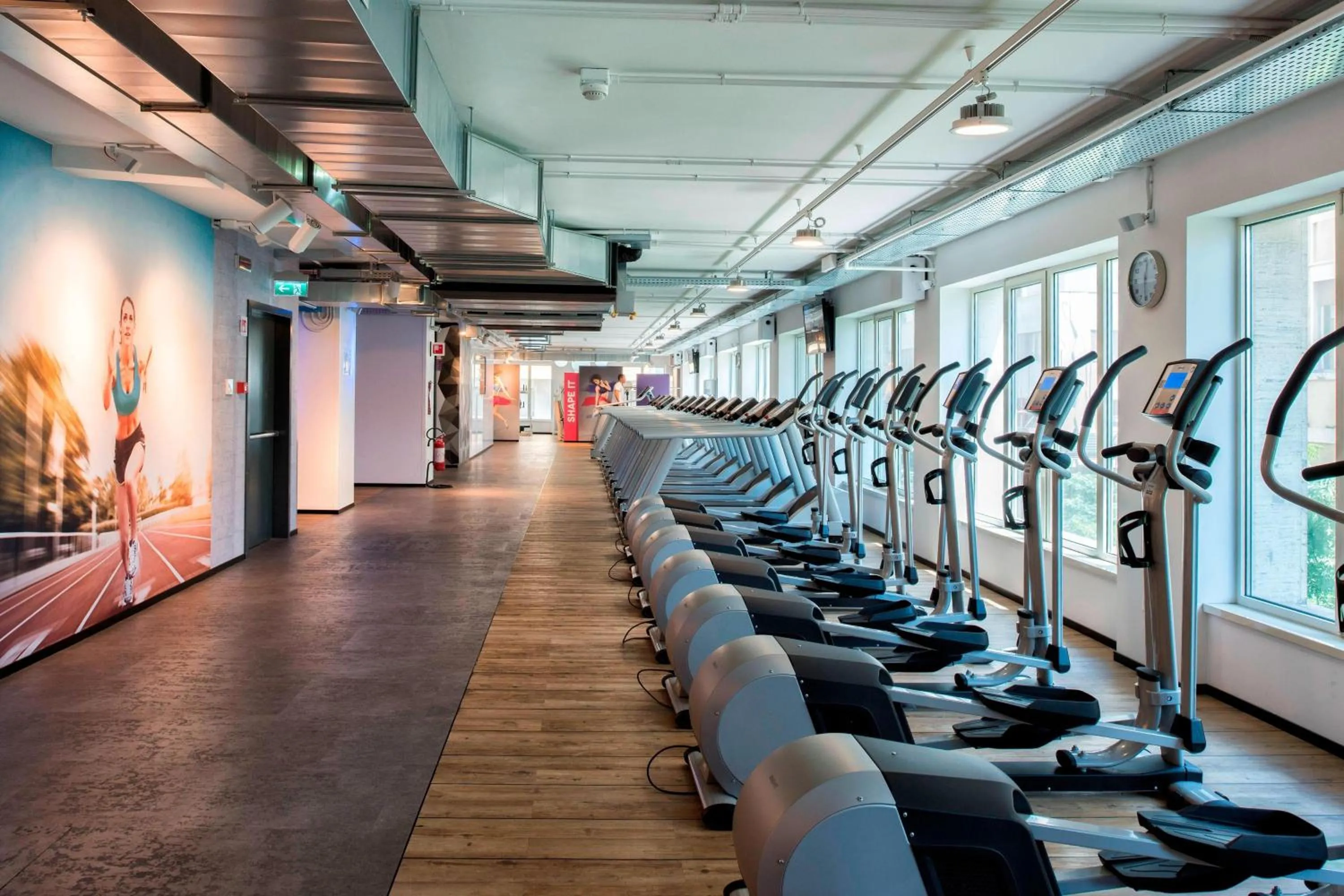 Fitness centre/facilities in Renaissance Naples Hotel Mediterraneo