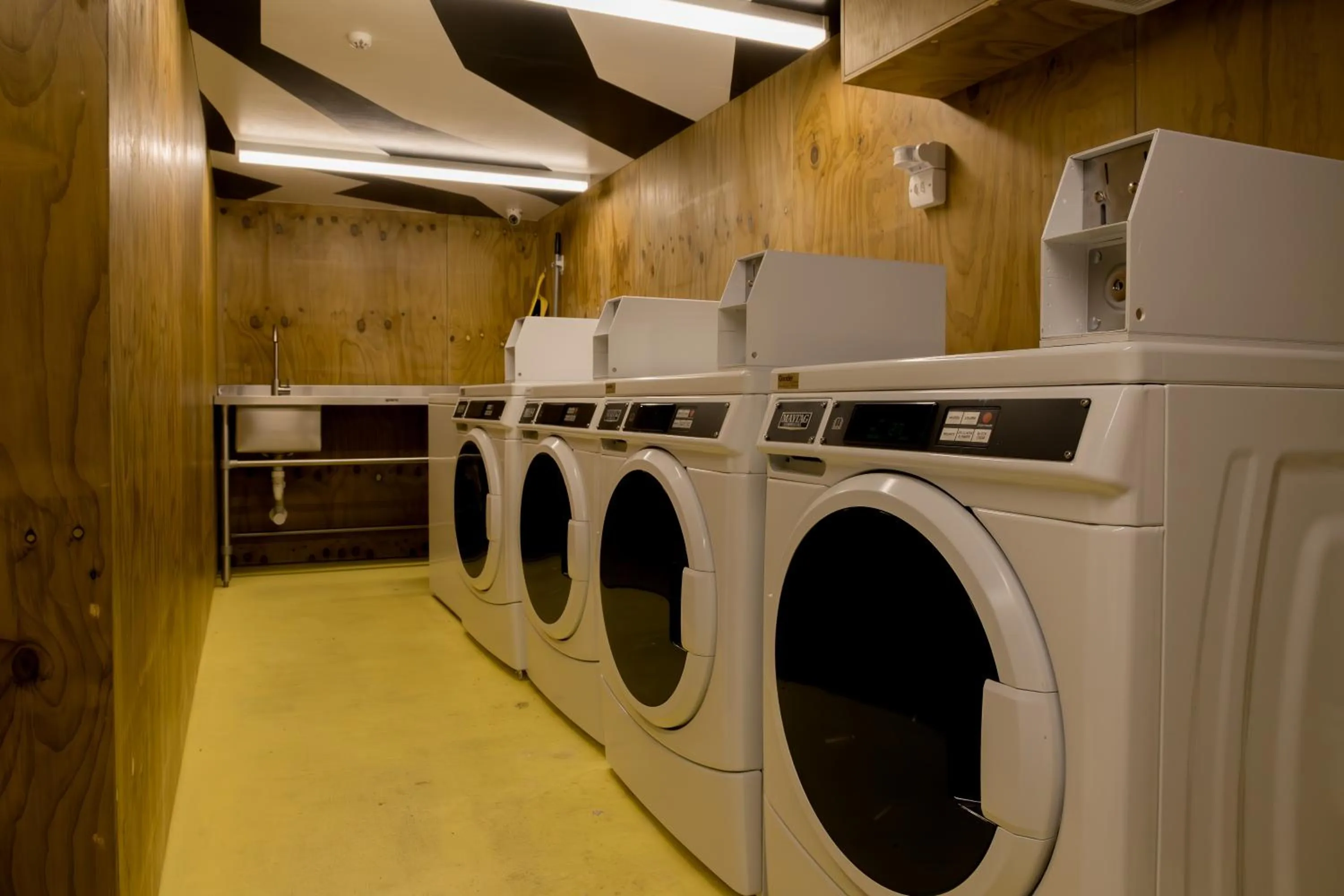 The Black Sheep Backpackers