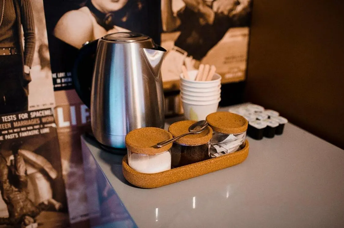 Coffee/tea facilities in The Black Sheep Backpackers