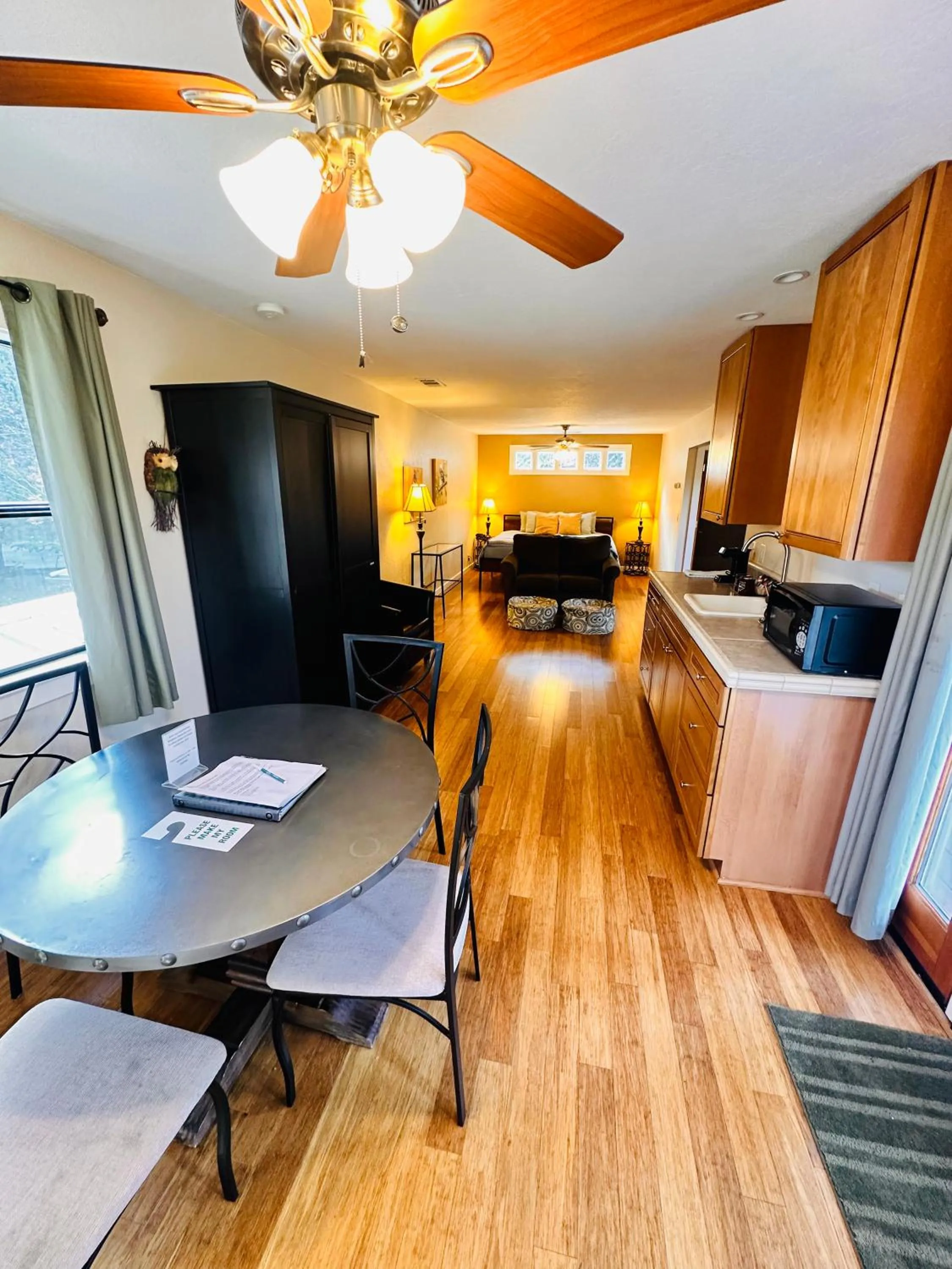 The Inn at Shasta Lake