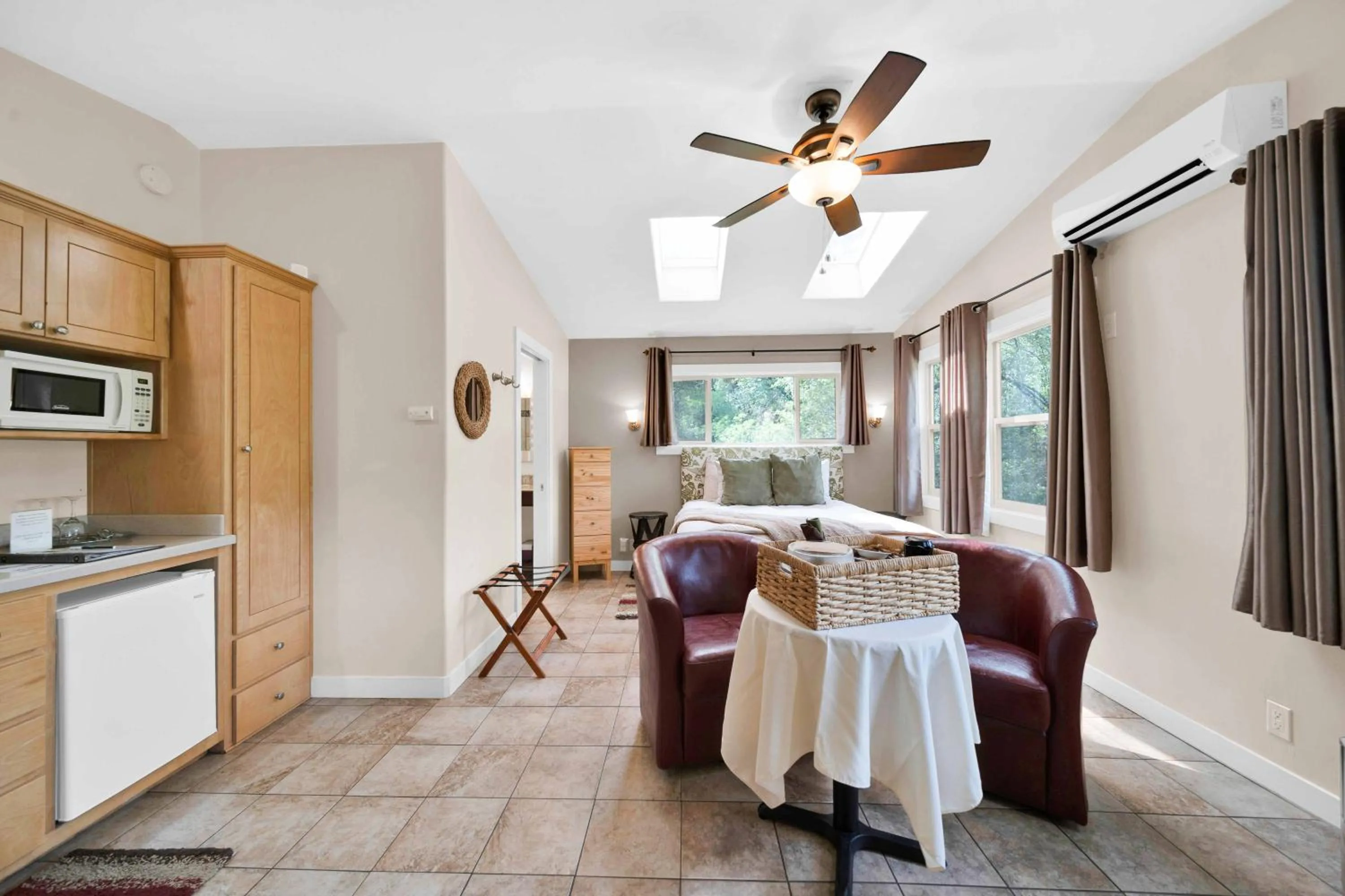 The Inn at Shasta Lake