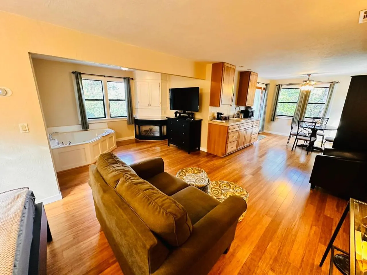 The Inn at Shasta Lake