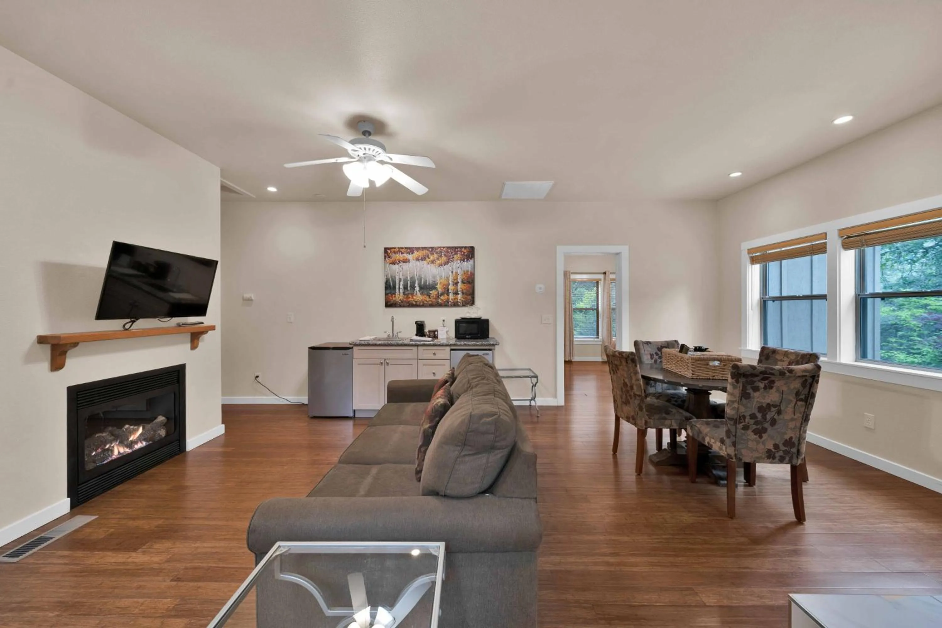 The Inn at Shasta Lake