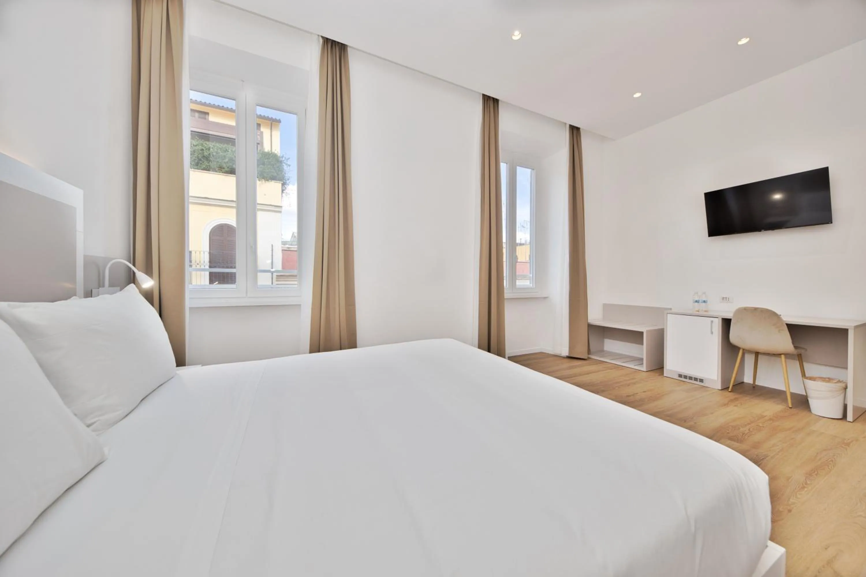 Photo of the whole room, Bed in LH Hotel Andreotti