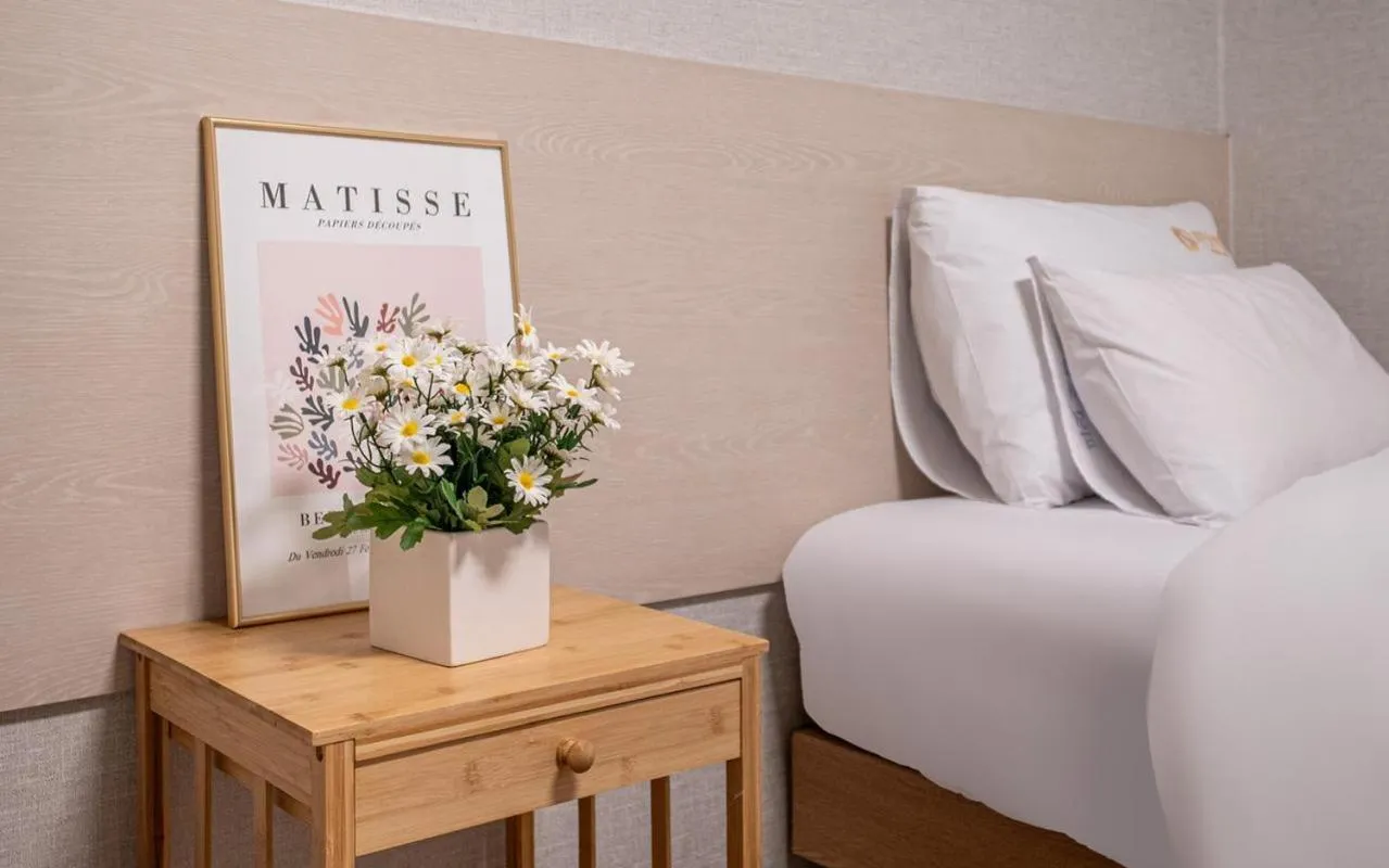 Bed in Peanut Hotel Myeongdong