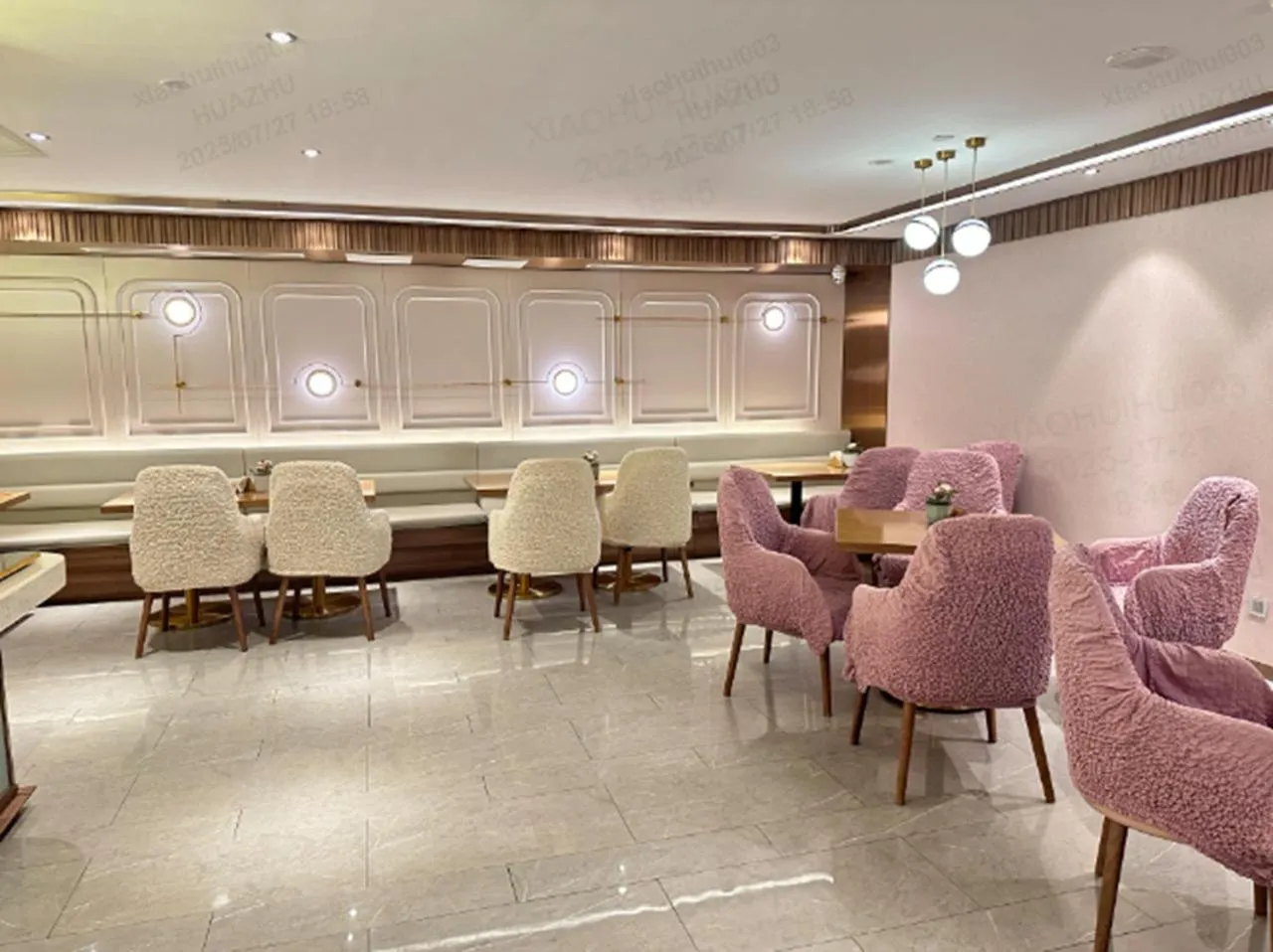 Restaurant/places to eat in Orange Hotel Beijing Qianmen Street