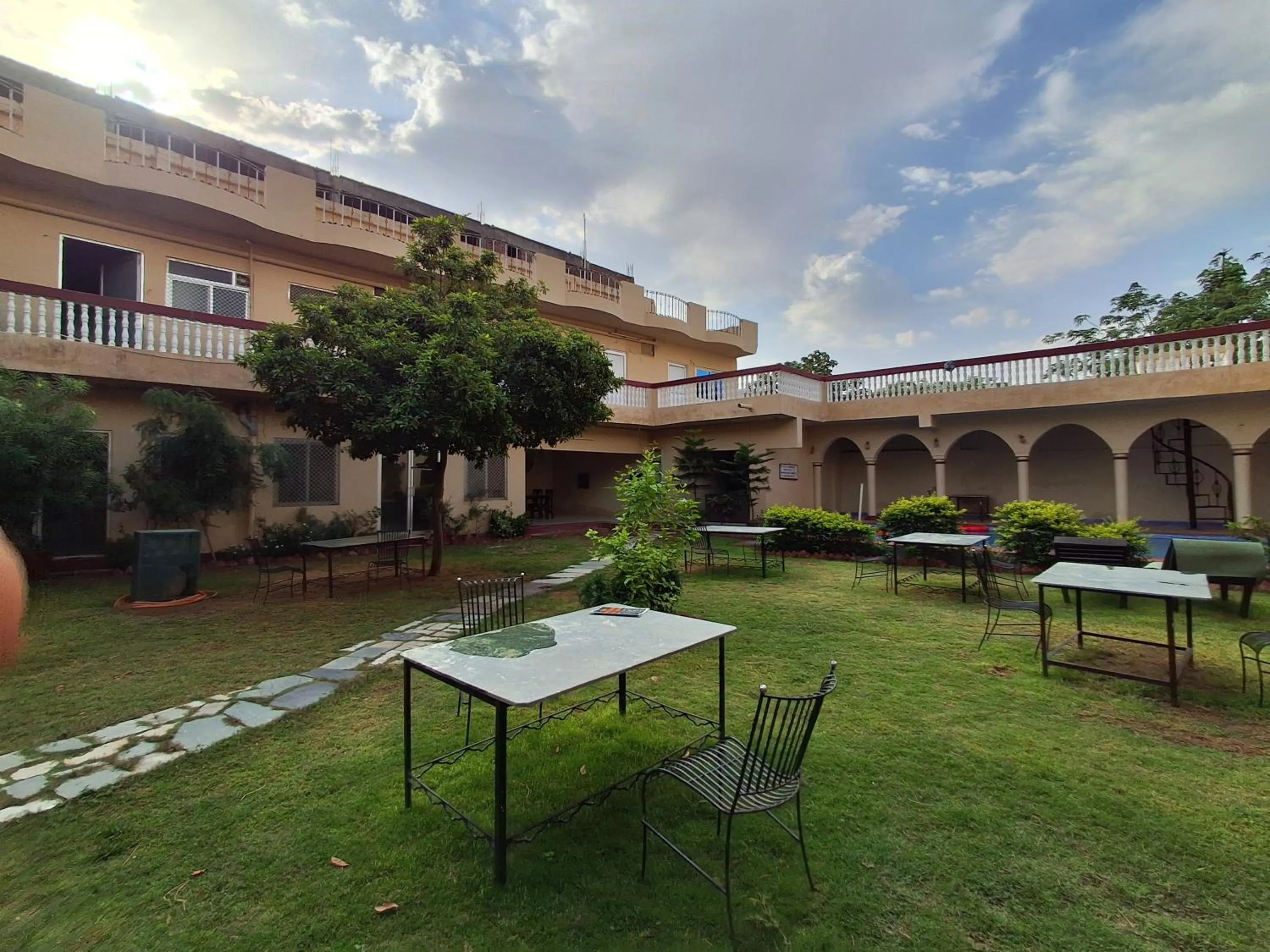 Garden in Hotel Om Pushkar