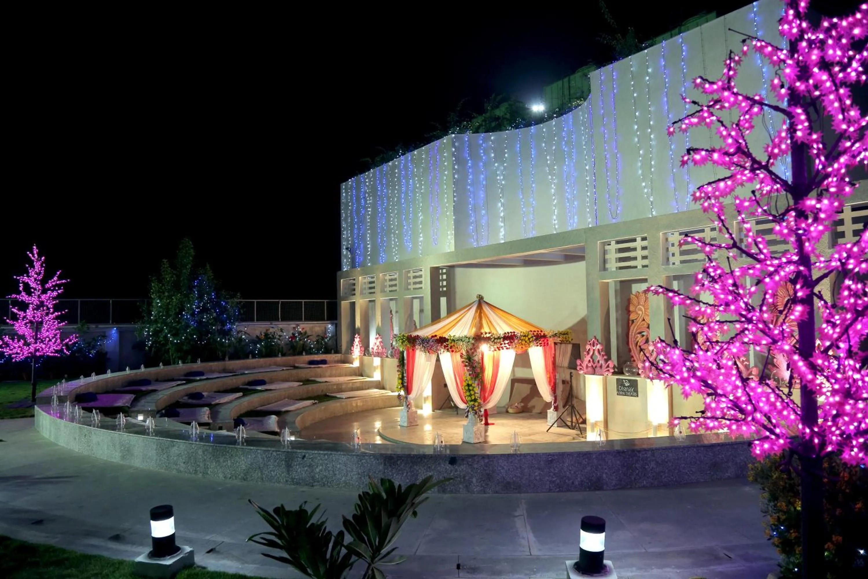 Business facilities in Maha Bodhi Hotel.Resort.Convention Centre