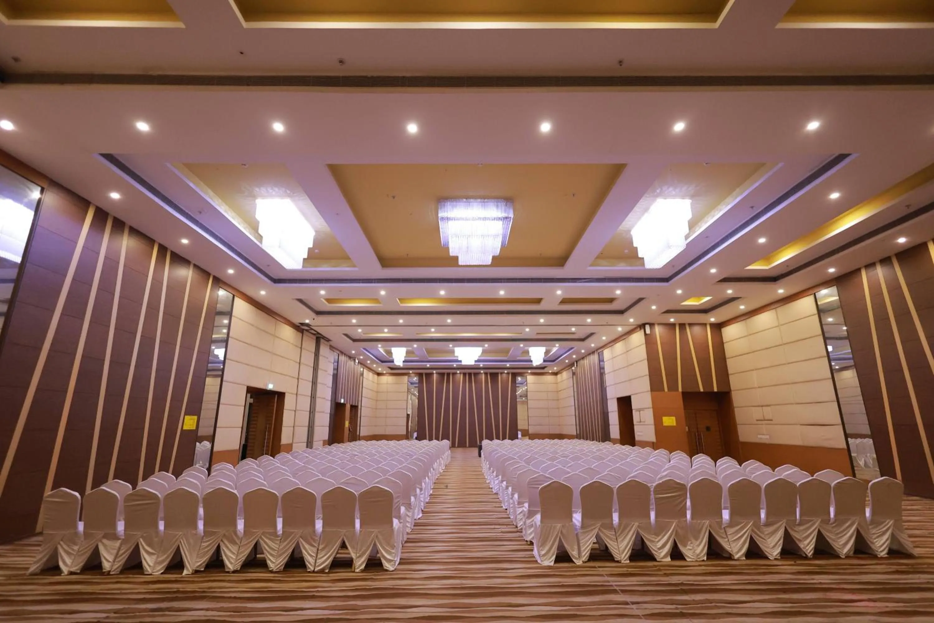 Banquet/Function facilities in Ramada by Wyndham Bodh Gaya Mahabodhi