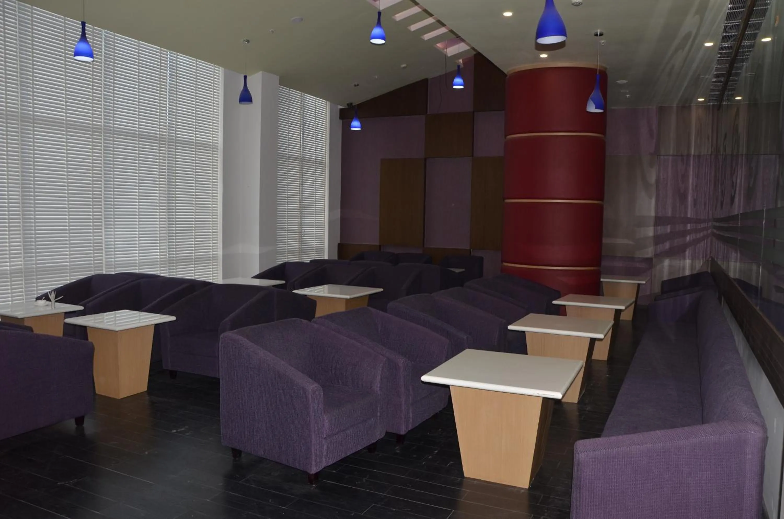 Lounge or bar in Maha Bodhi Hotel.Resort.Convention Centre