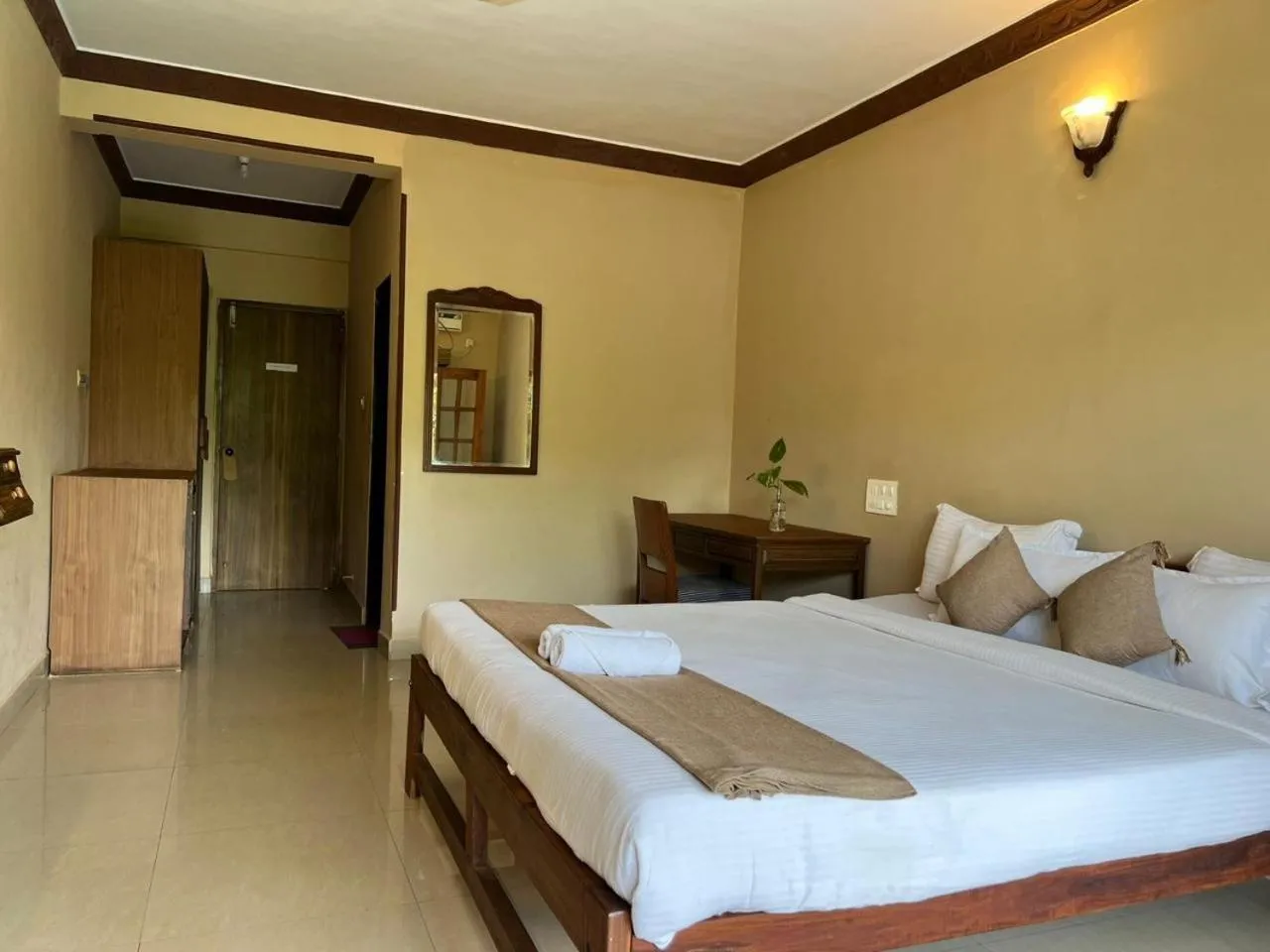 Bedroom, Bed in Ashvem Beach inn