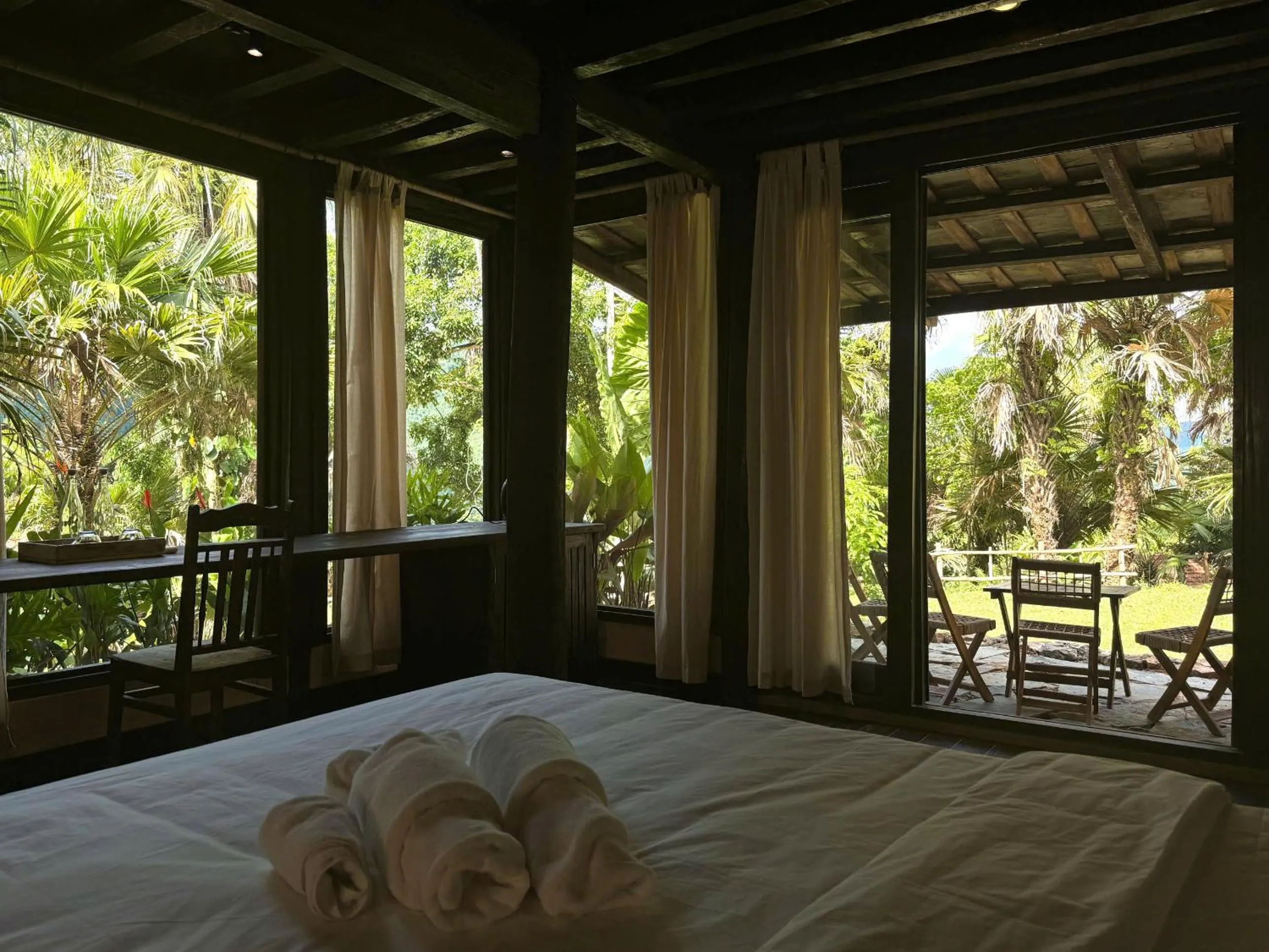 Bedroom, Bed in Cọ Retreat Da Bac