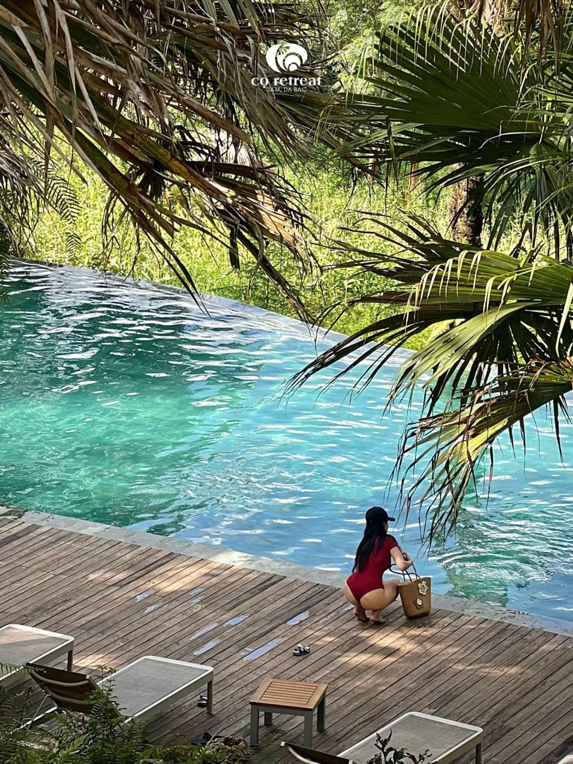 Swimming pool in Cọ Retreat Da Bac