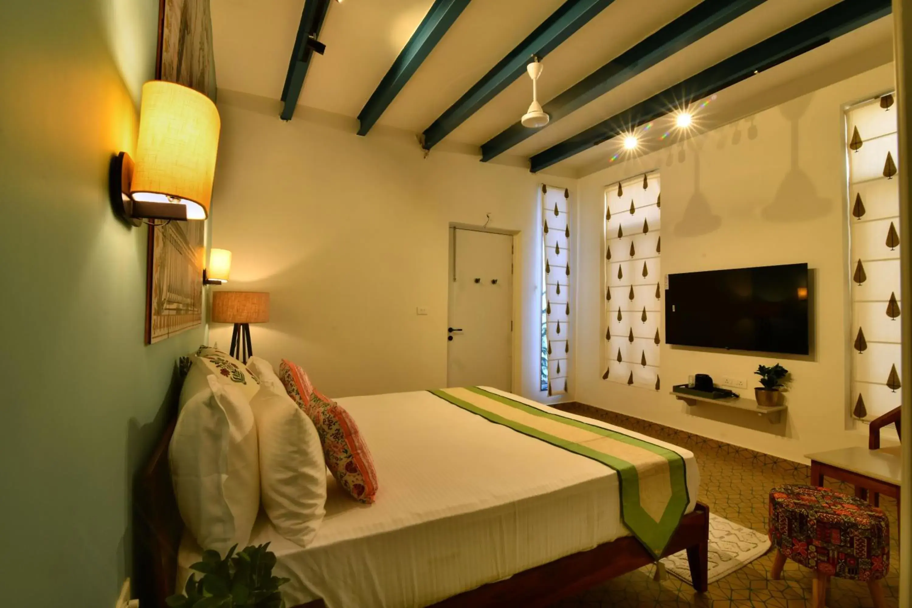 Deluxe Double Room with Balcony in Inara House Deluxe Double Room with Balcony in Inara House