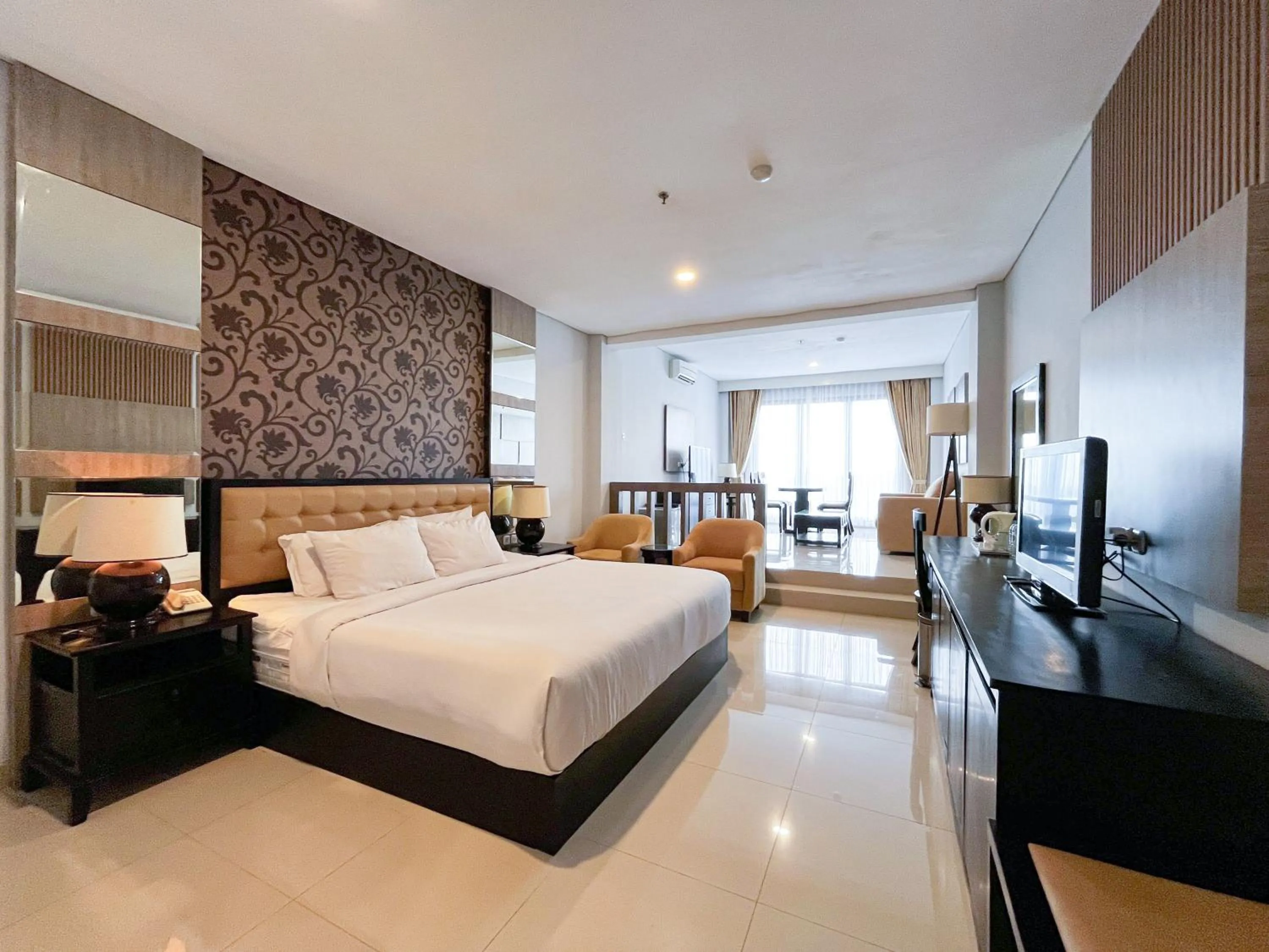 Bed in Azana Style Hotel Lovina Bali
