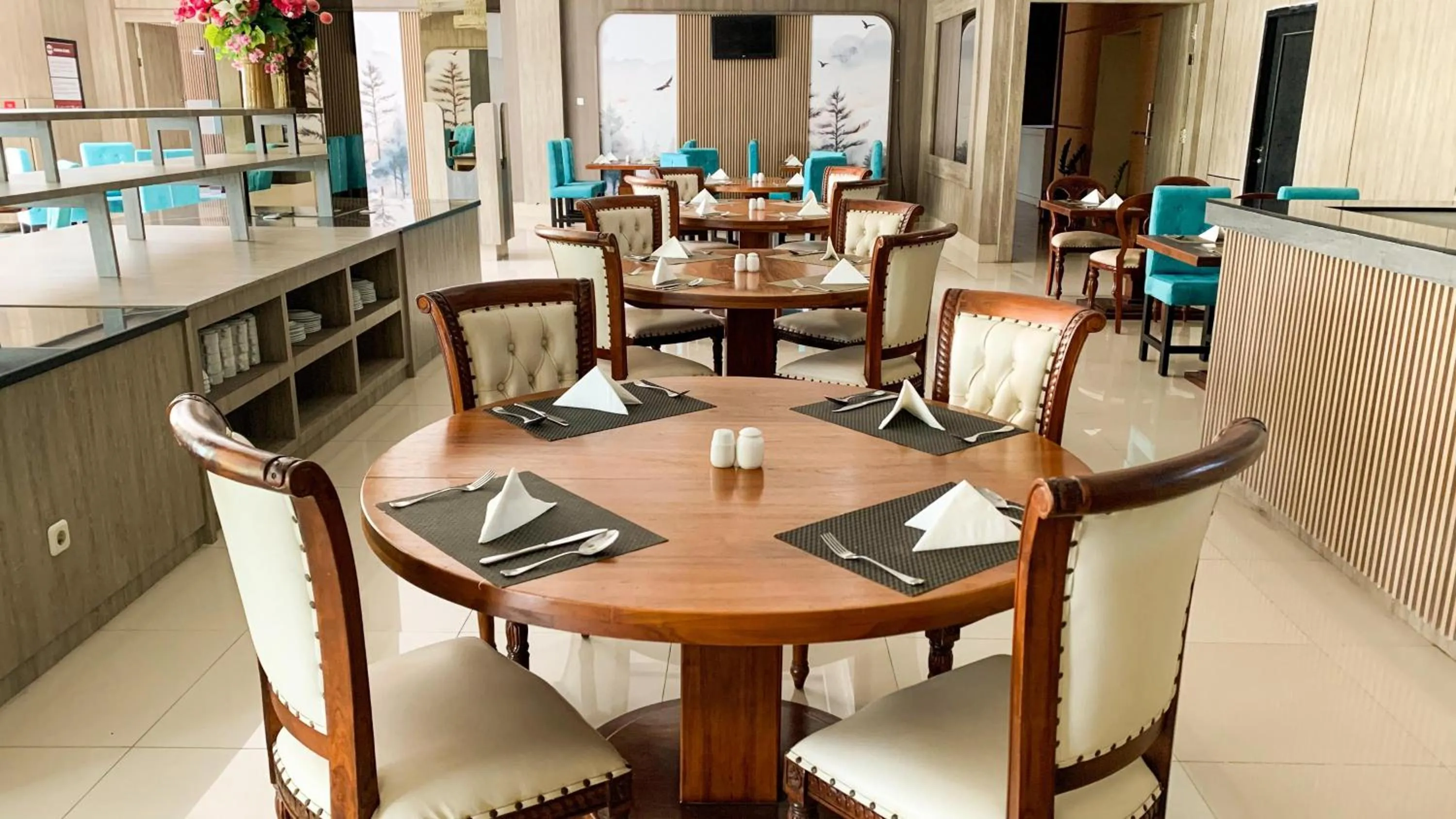 Restaurant/places to eat in Azana Style Hotel Lovina Bali