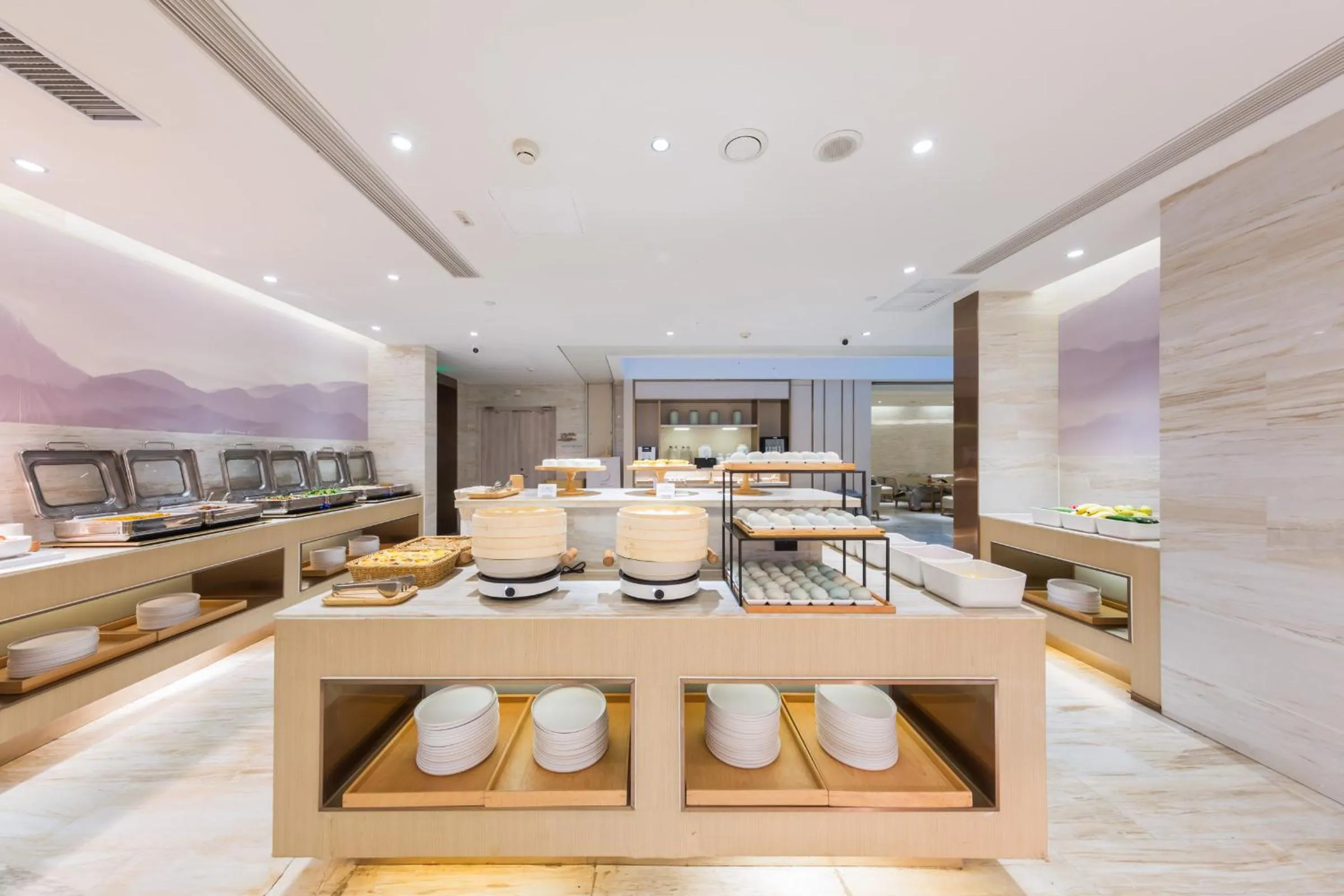 Restaurant/places to eat in JI Hotel Beijing Nanluoguxiang Andingmen Subway Station