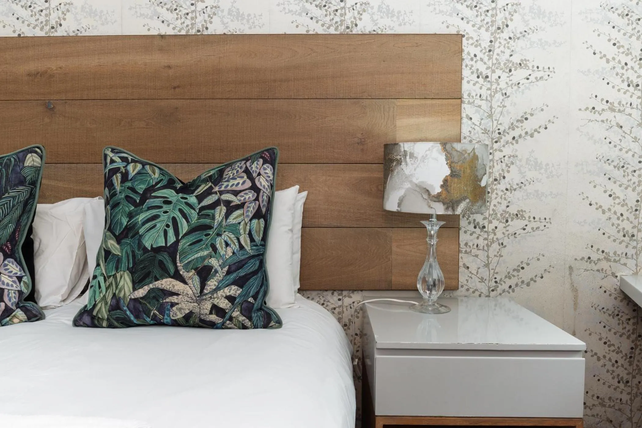 Bed in 107 Dorpstraat Boutique Hotel