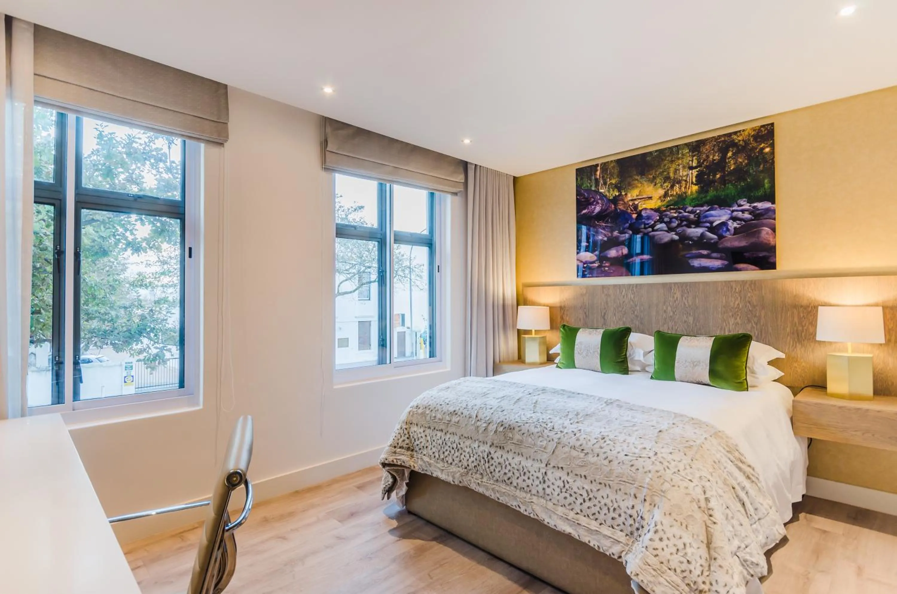 Bed in 107 Dorpstraat Boutique Hotel