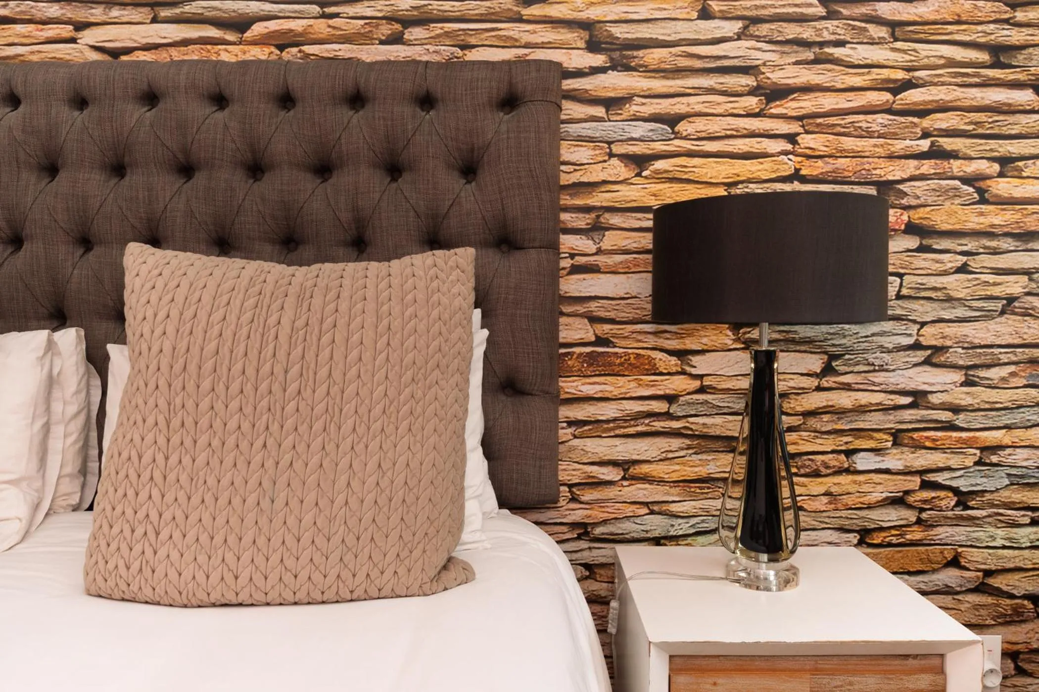 Bed in 107 Dorpstraat Boutique Hotel