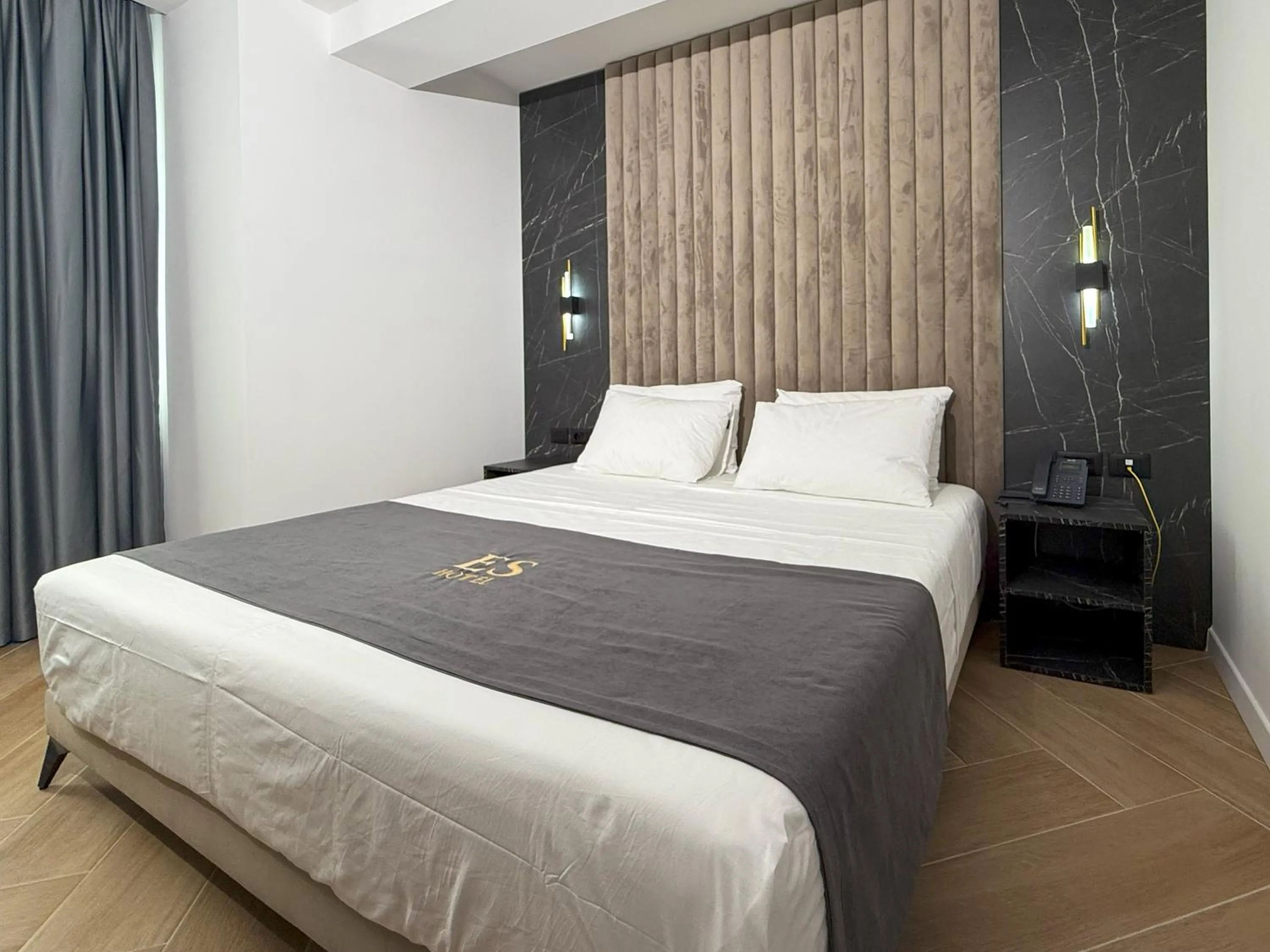 Bed in ES Hotel