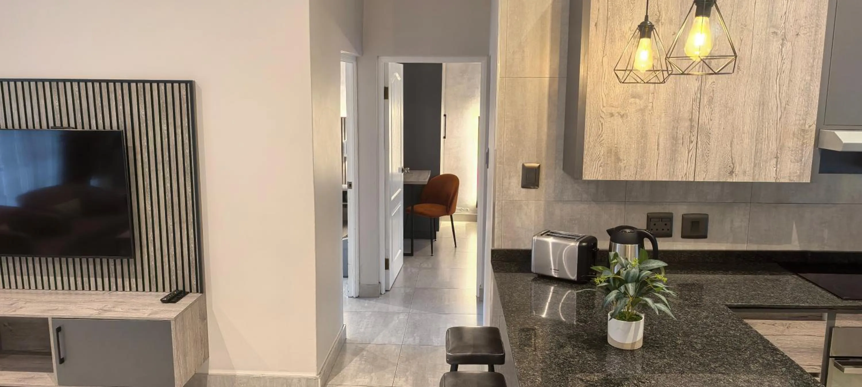 Kitchen or kitchenette in The Cycad Lodge & Chalets