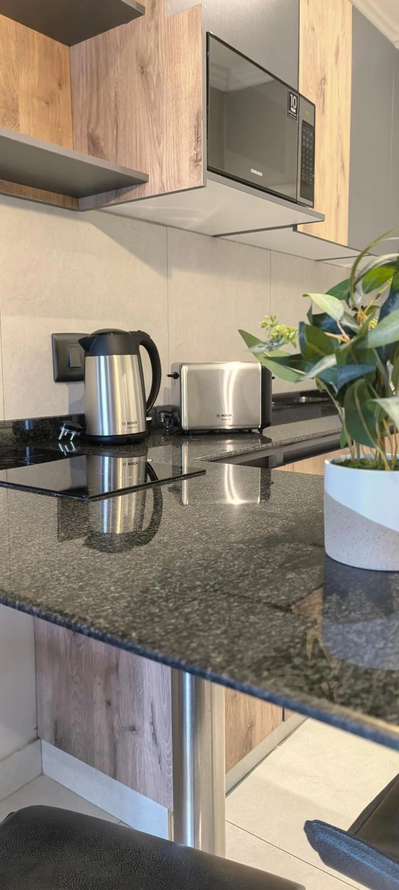 Kitchen or kitchenette in The Cycad Lodge & Chalets