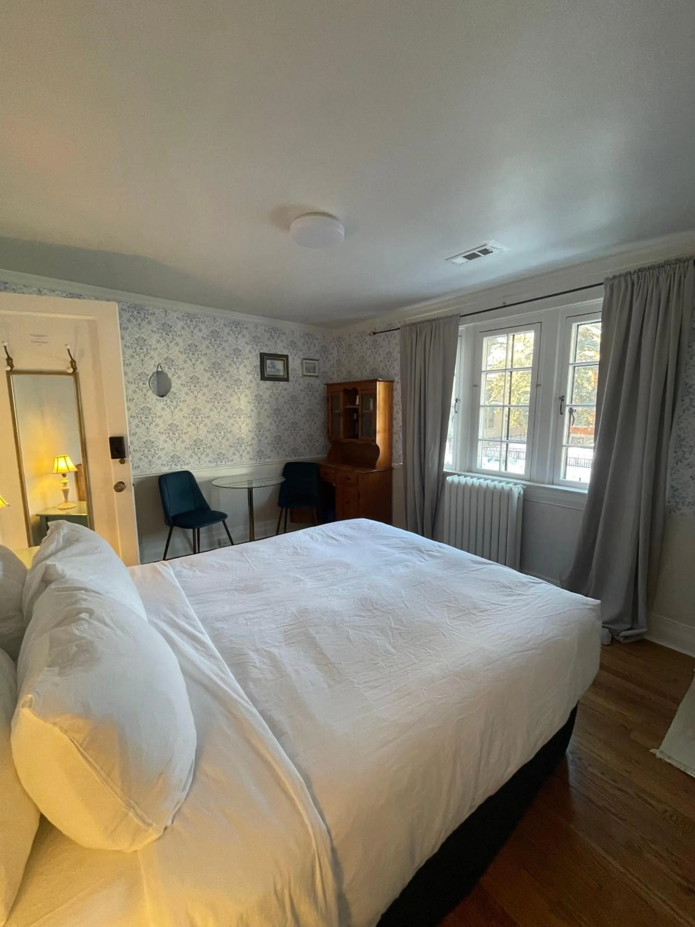 Bed in The Ambassador