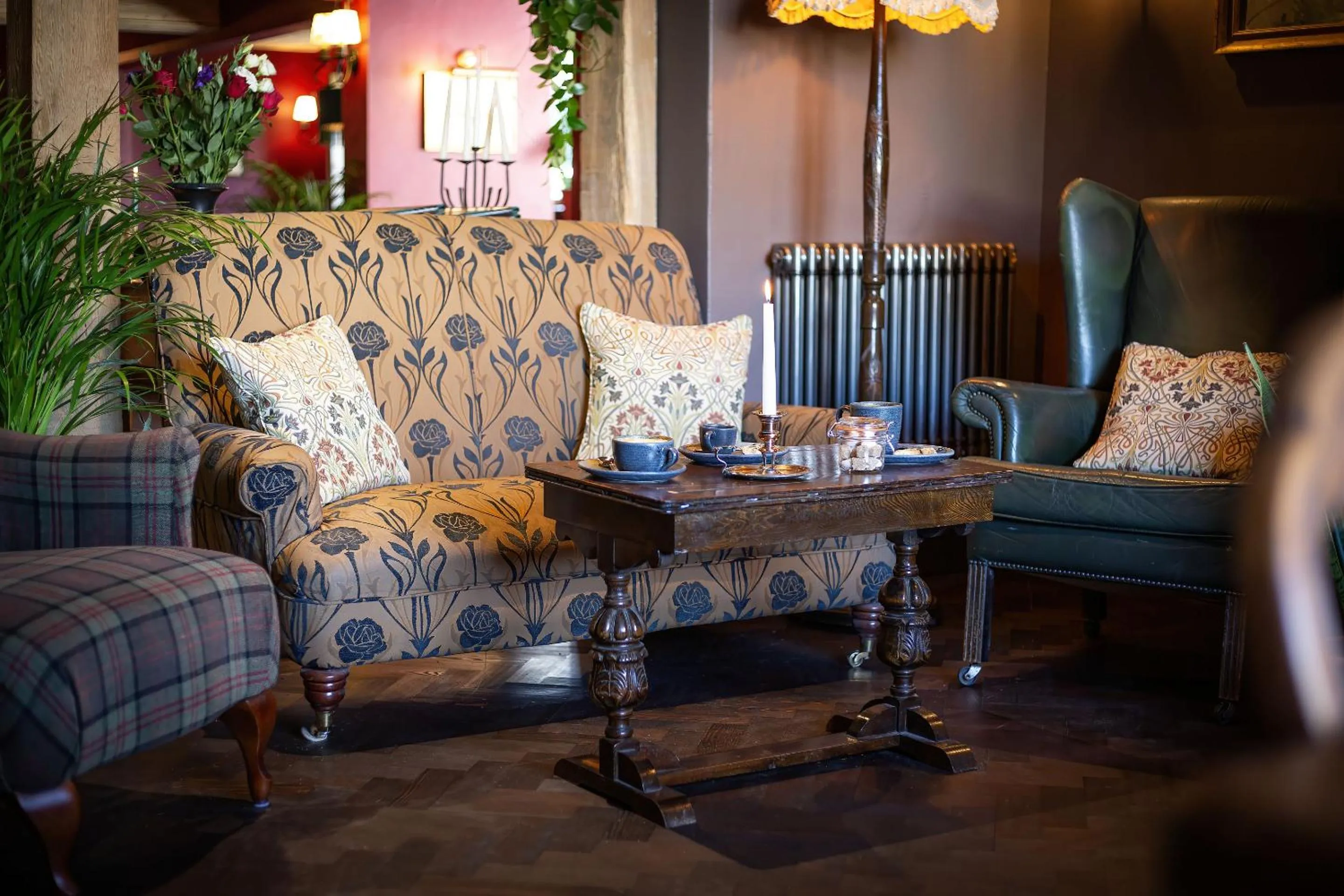 Dining area in The White Hart, Wroughton