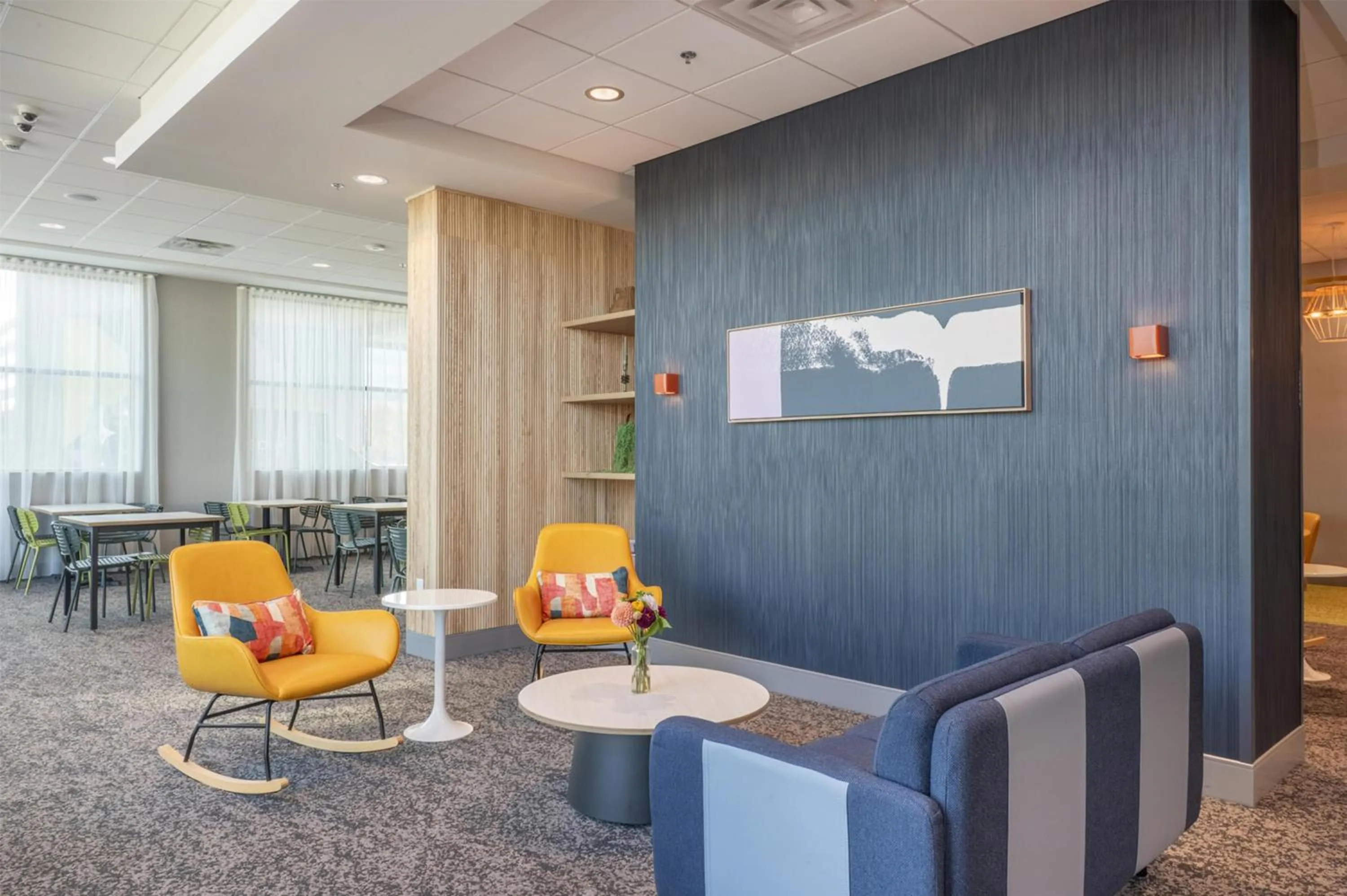 Lobby or reception in Spark By Hilton Madison Central