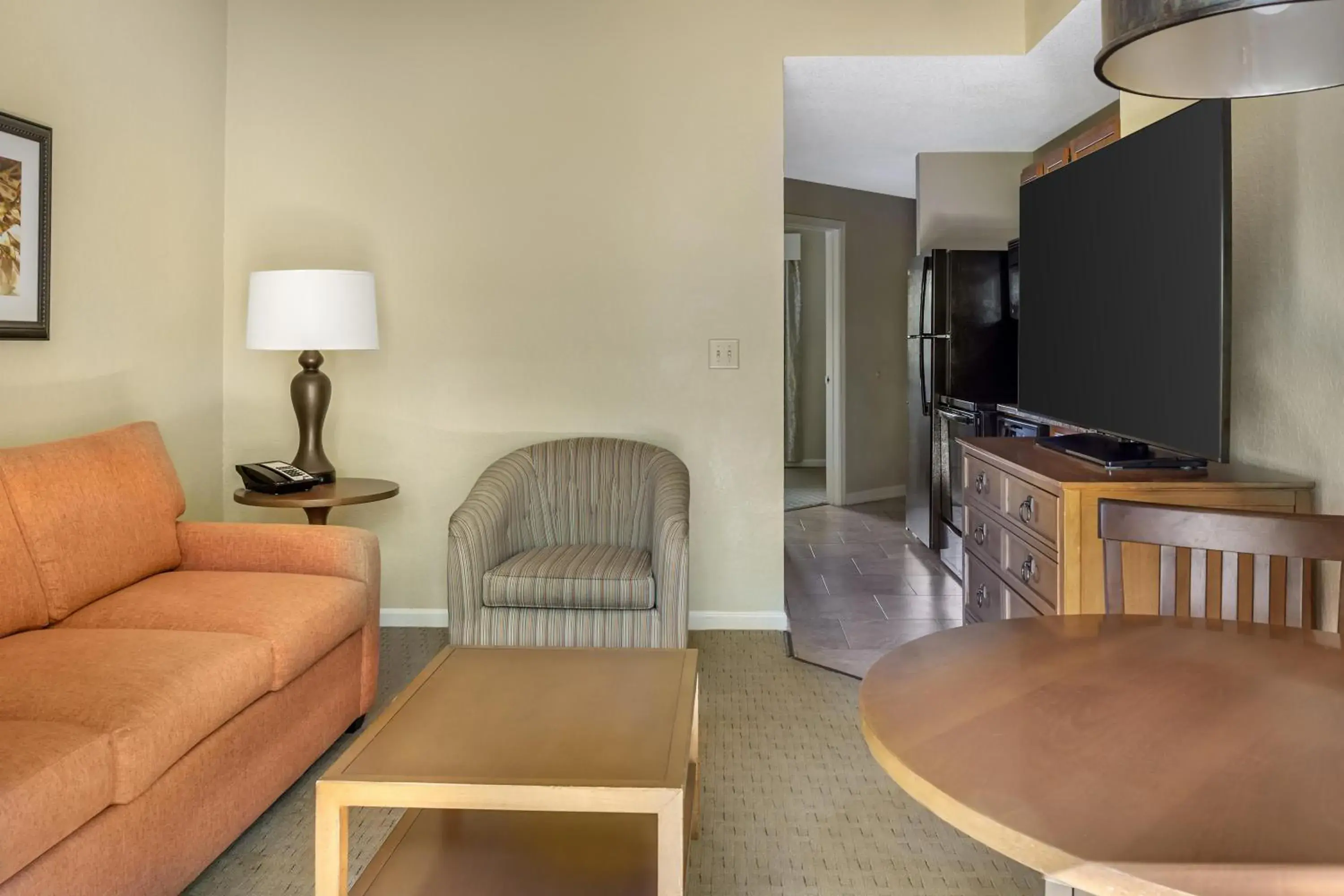 One-Bedroom Queen Suite in Hilton Vacation Club Laurel Crest Pigeon Forge One-Bedroom Queen Suite in Hilton Vacation Club Laurel Crest Pigeon Forge