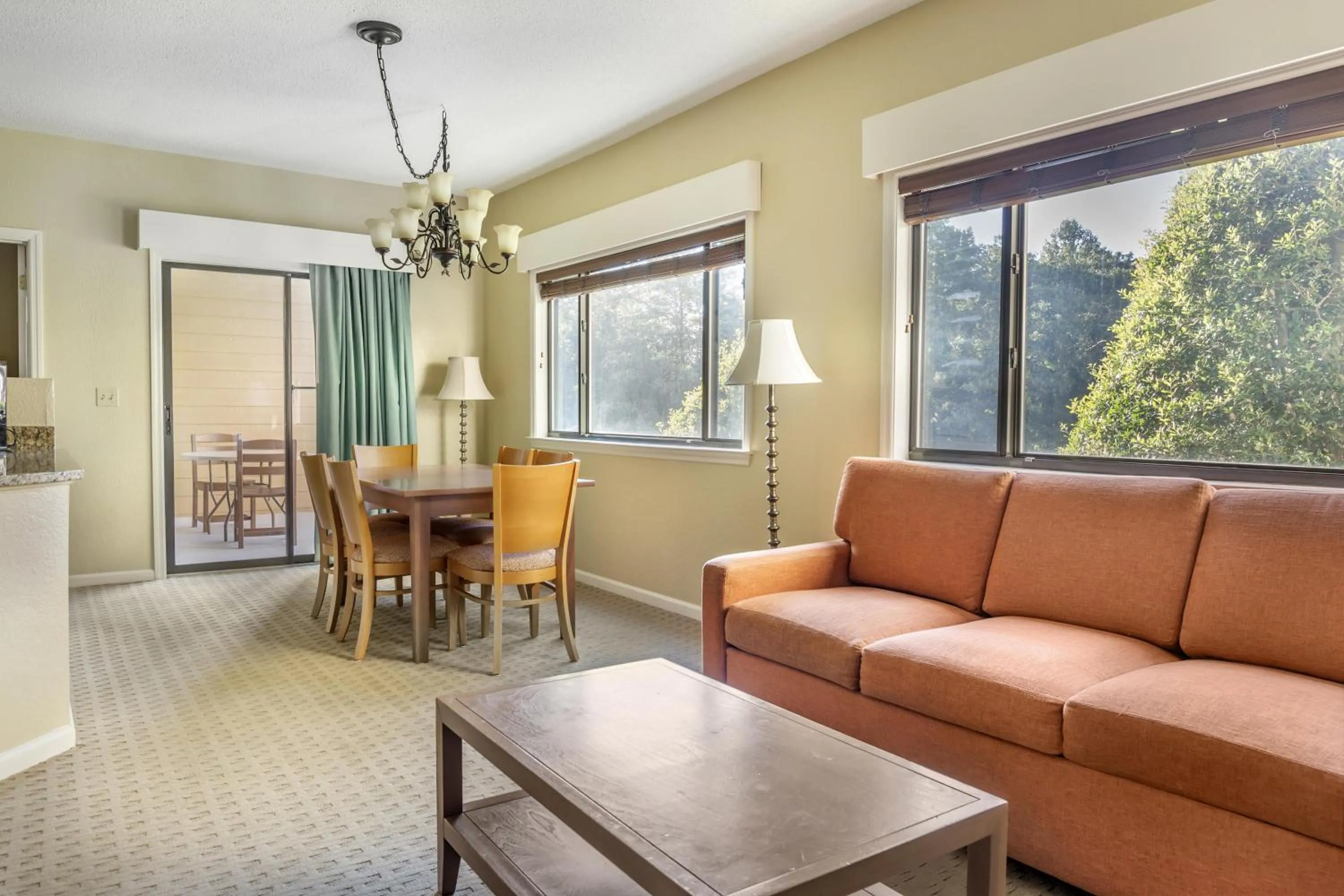 Living room in Hilton Vacation Club Laurel Crest Pigeon Forge