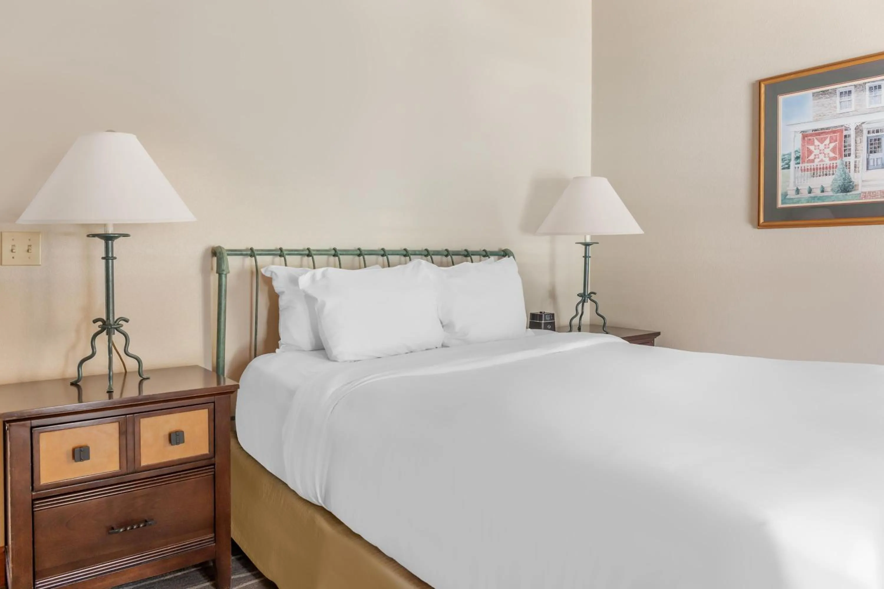 Bed in Hilton Vacation Club Laurel Crest Pigeon Forge