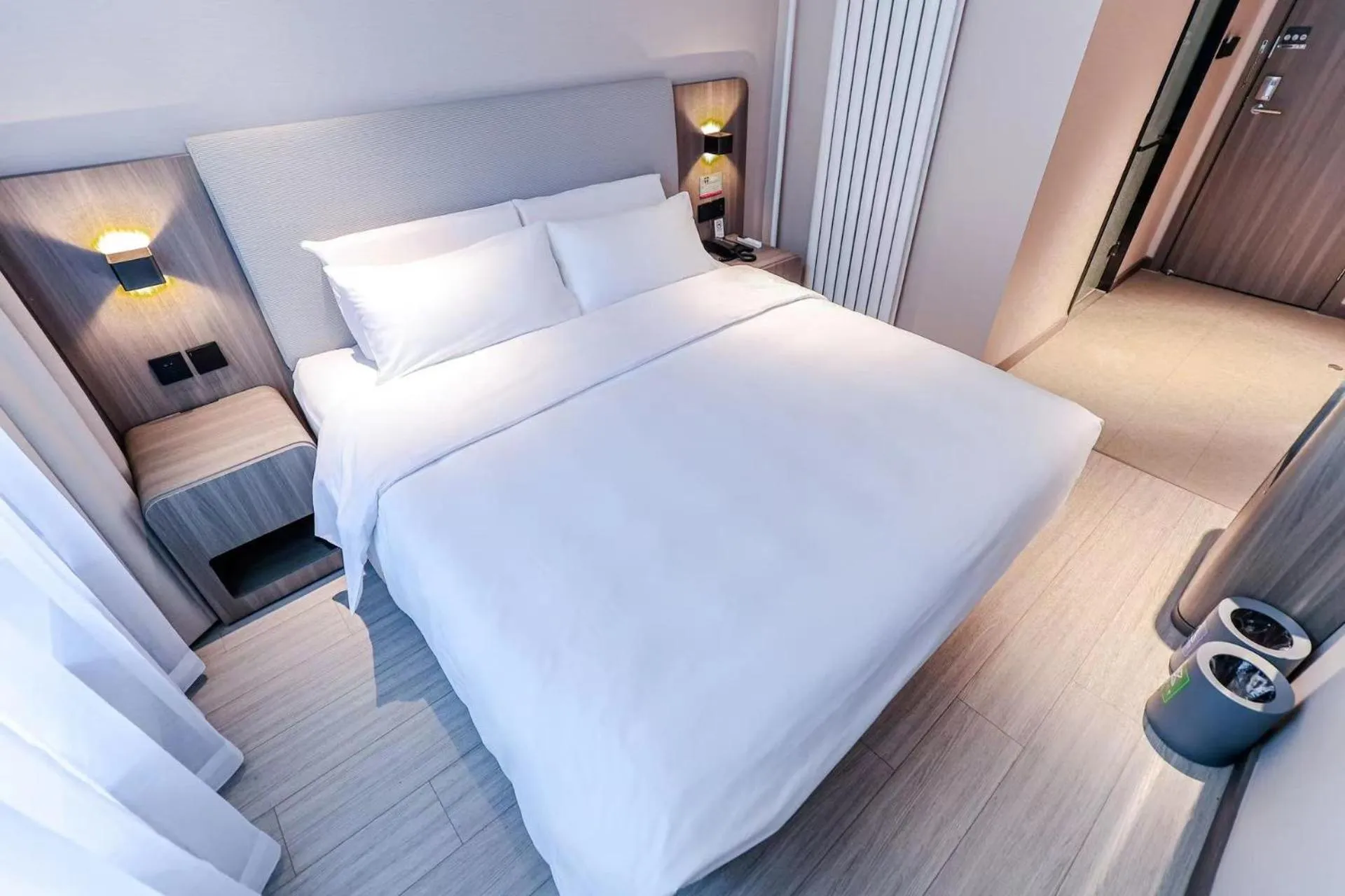 Bedroom in Hanting Hotel Beijing Tongren Hospital Chongwenmen Subway Station