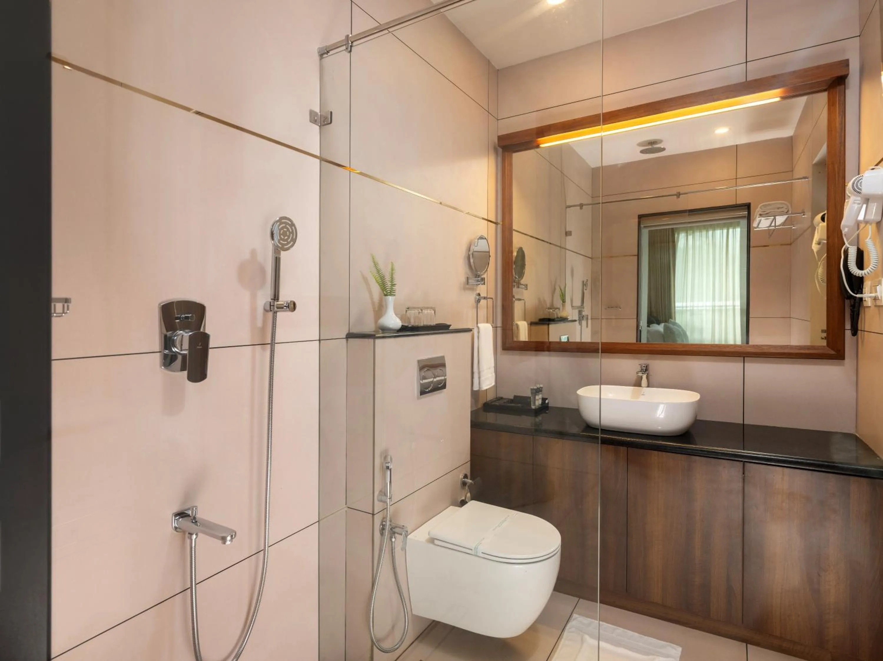 Shower in The Feel Munnar Resort