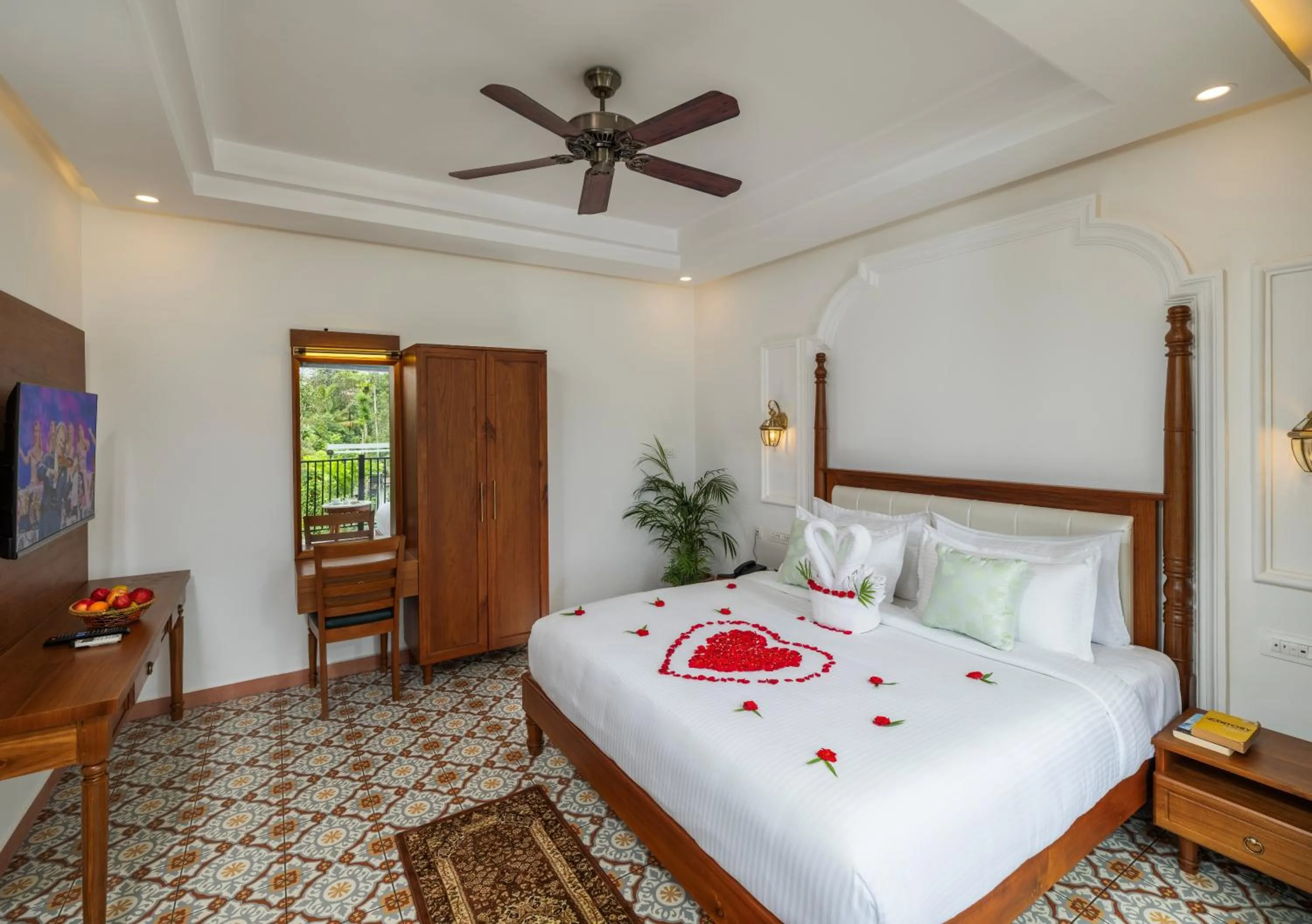 Bed in The Feel Munnar Resort
