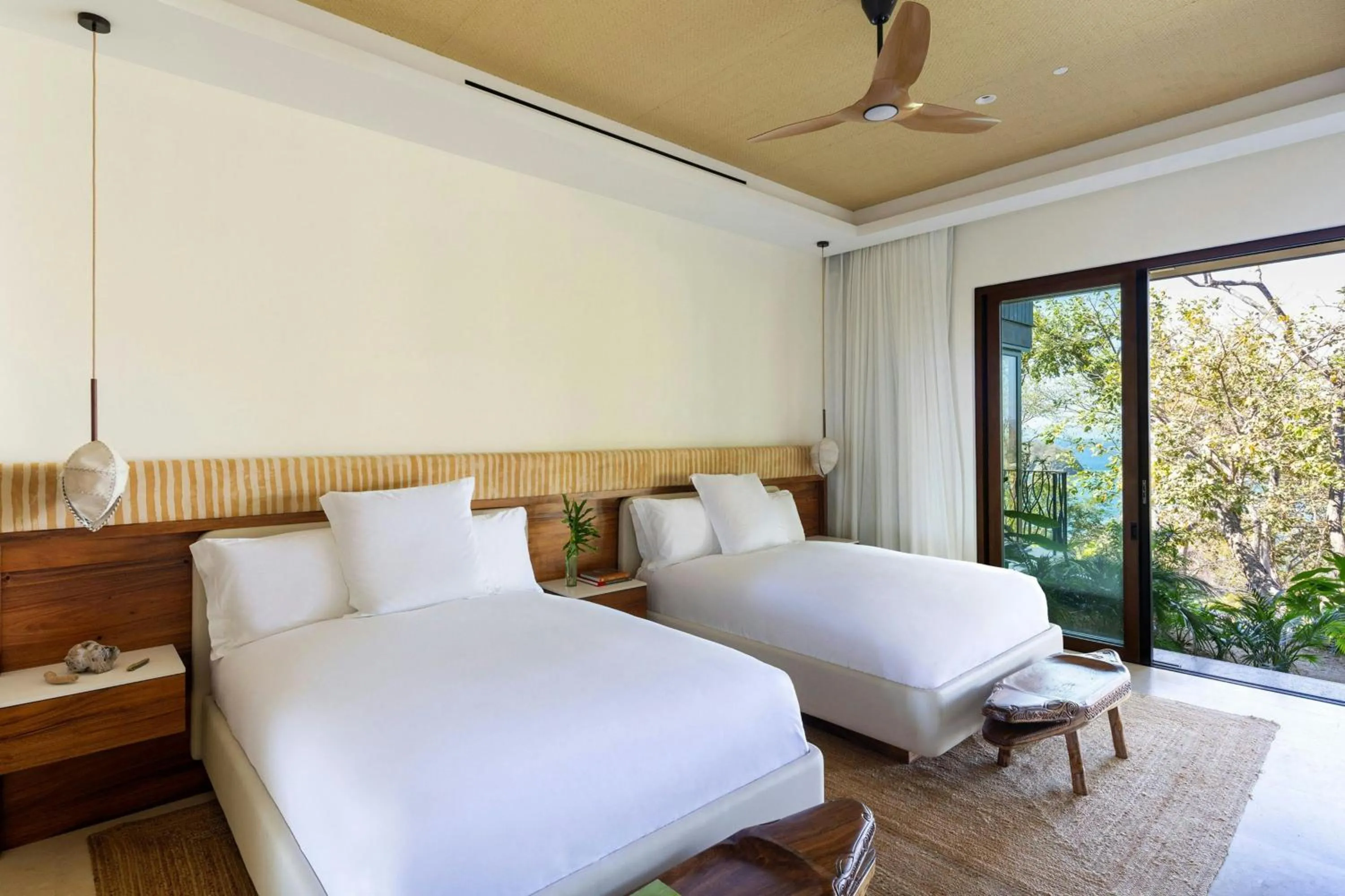 Photo of the whole room, Bed in Nekajui Peninsula Papagayo, a Ritz-Carlton Reserve Residence