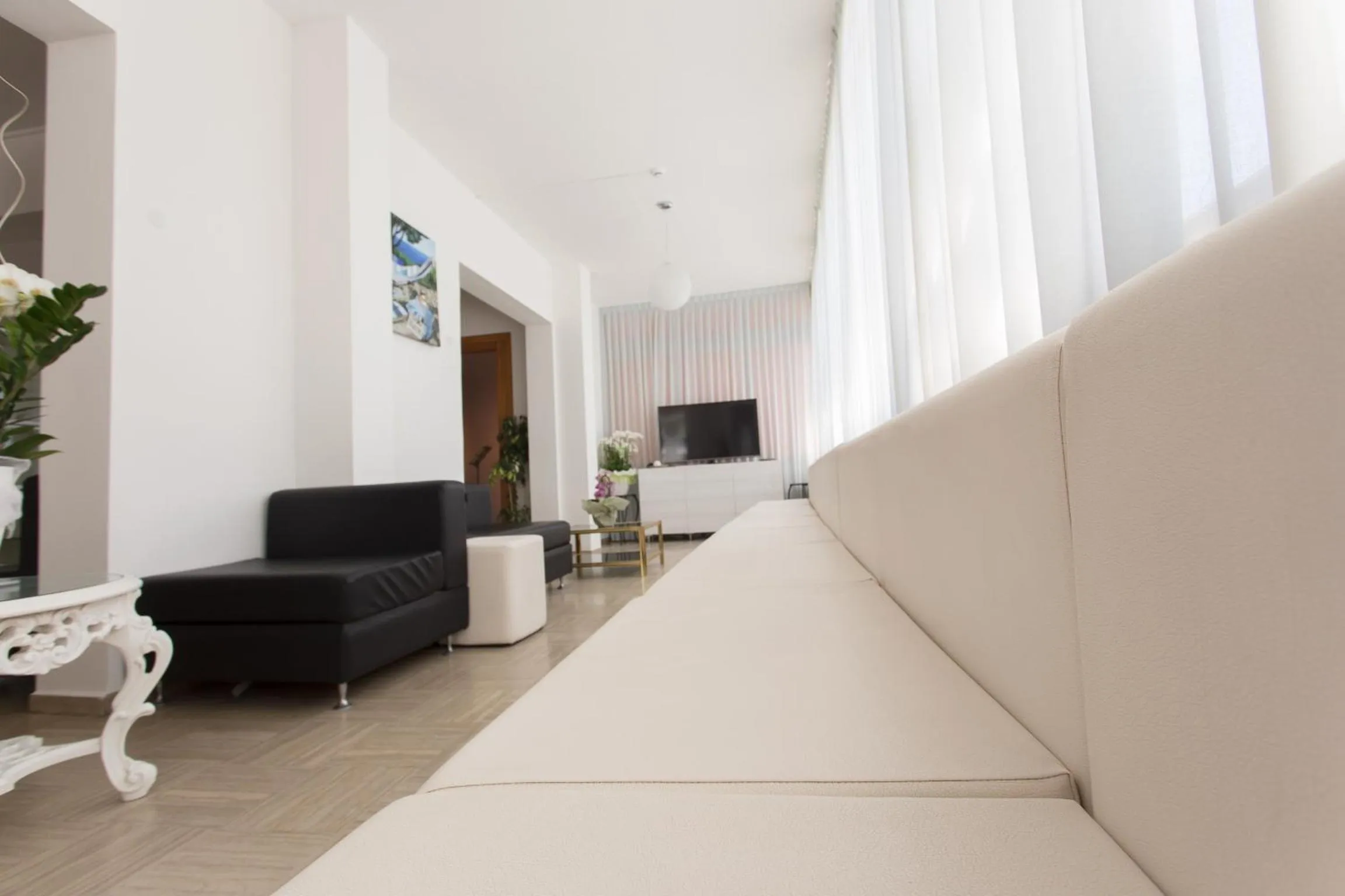 Lobby or reception in Hotel Bristol - Koolibry Hotels