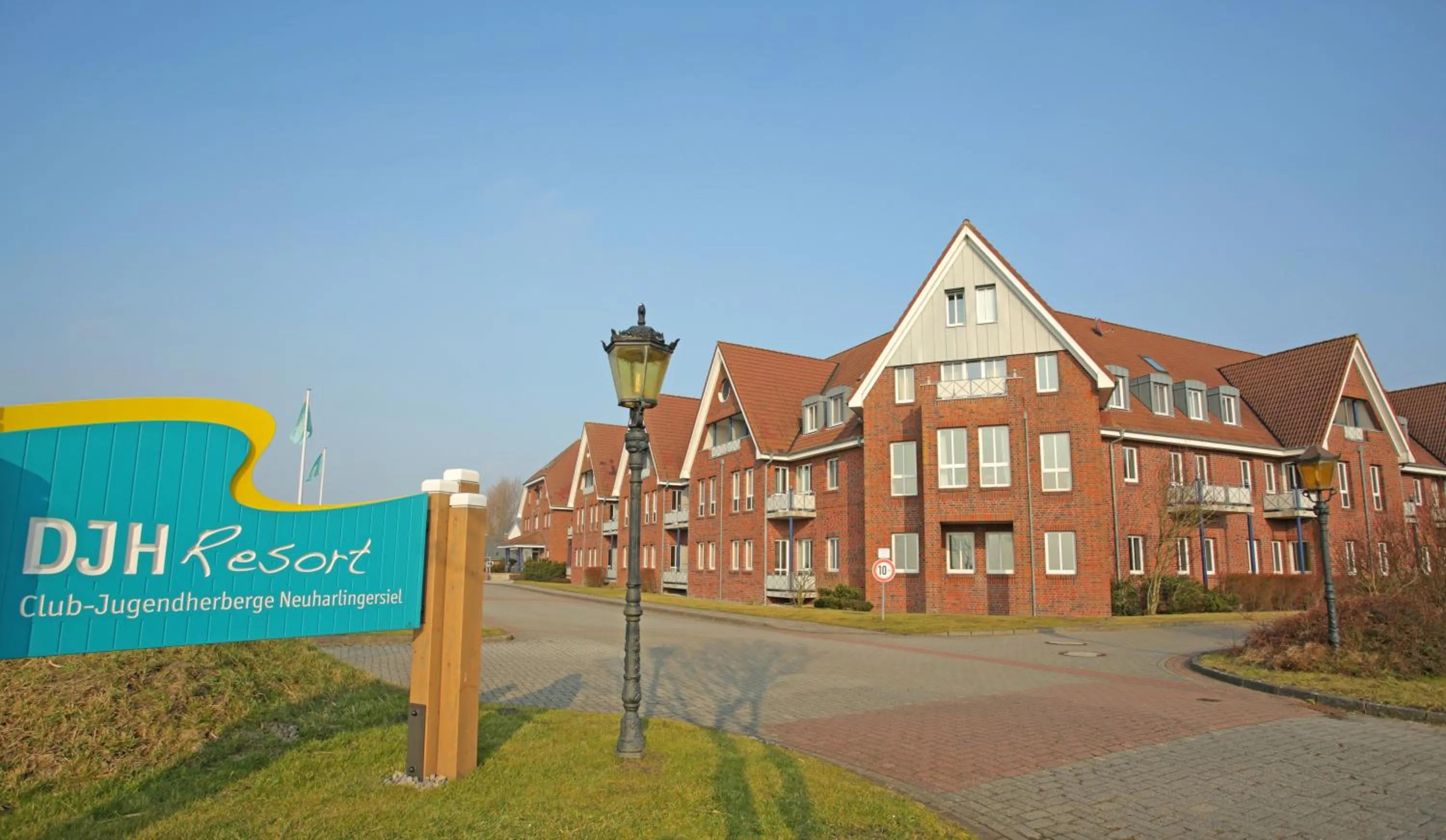Property building in DJH Resort Neuharlingersiel